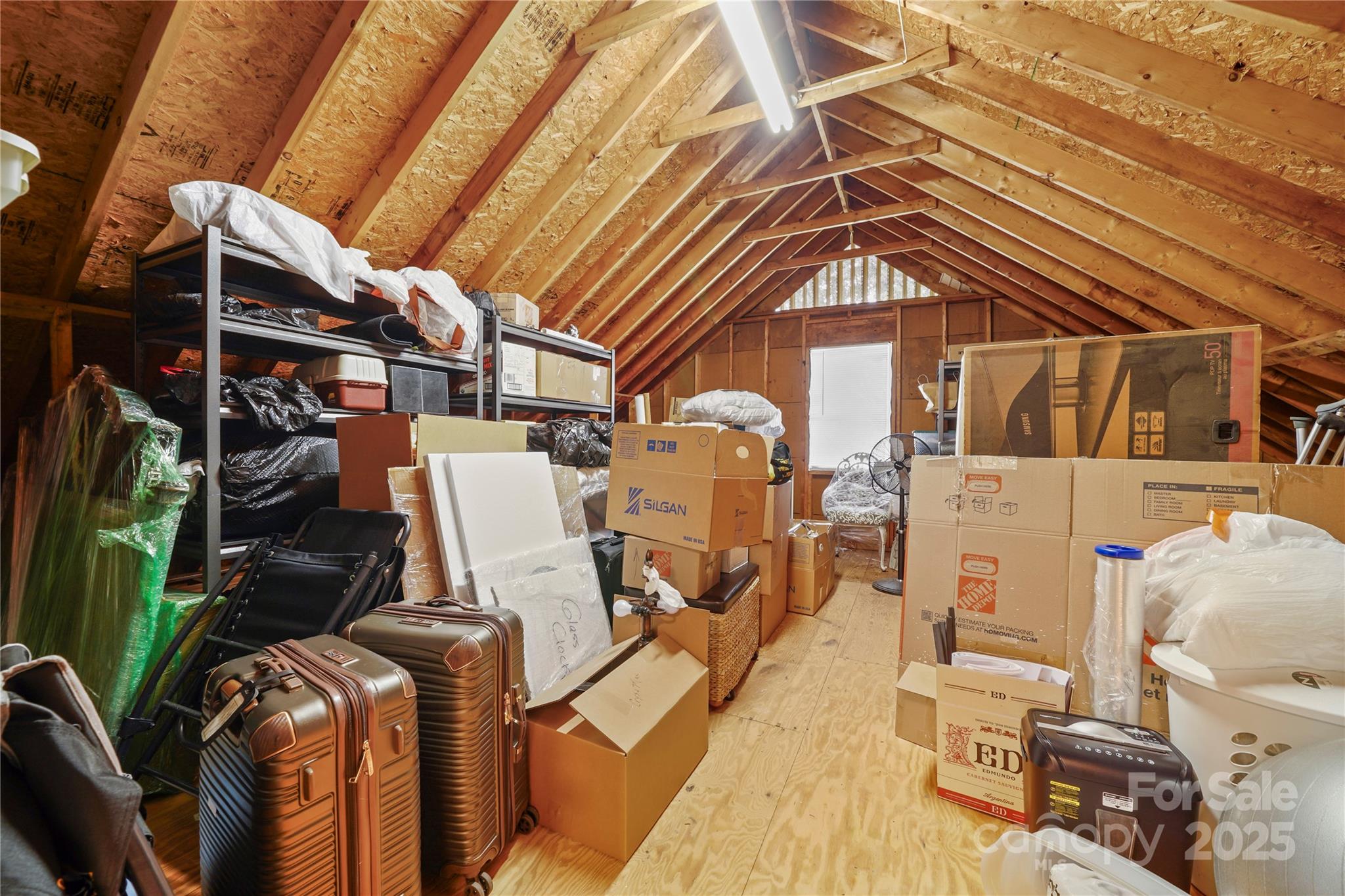 8173 Shannon Woods Lane Property Photo 15