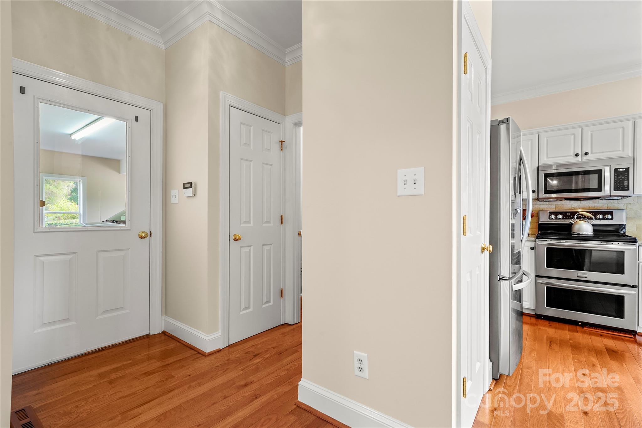 8173 Shannon Woods Lane Property Photo 24