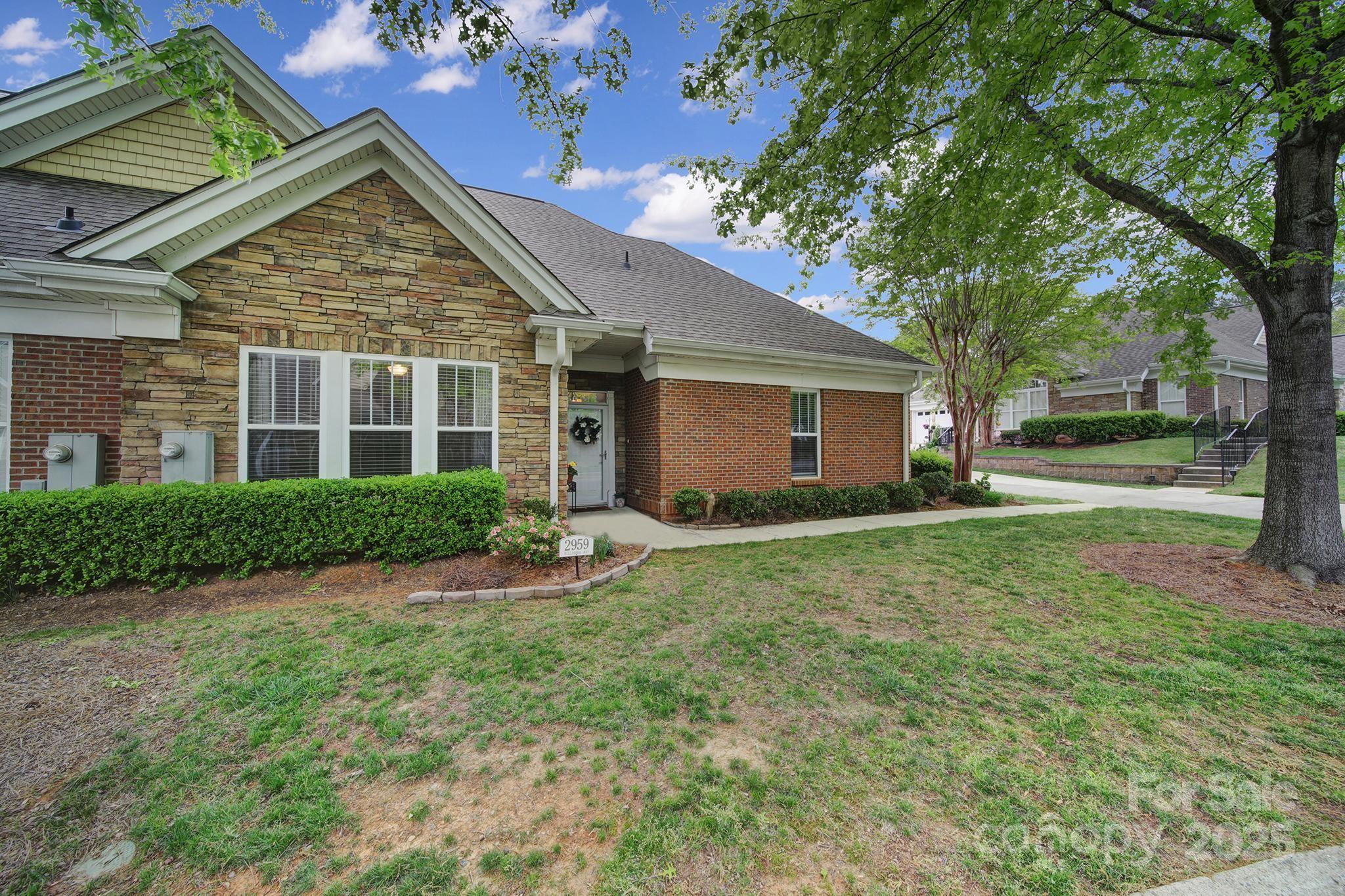 2959 Bellasera Way Property Photo 1
