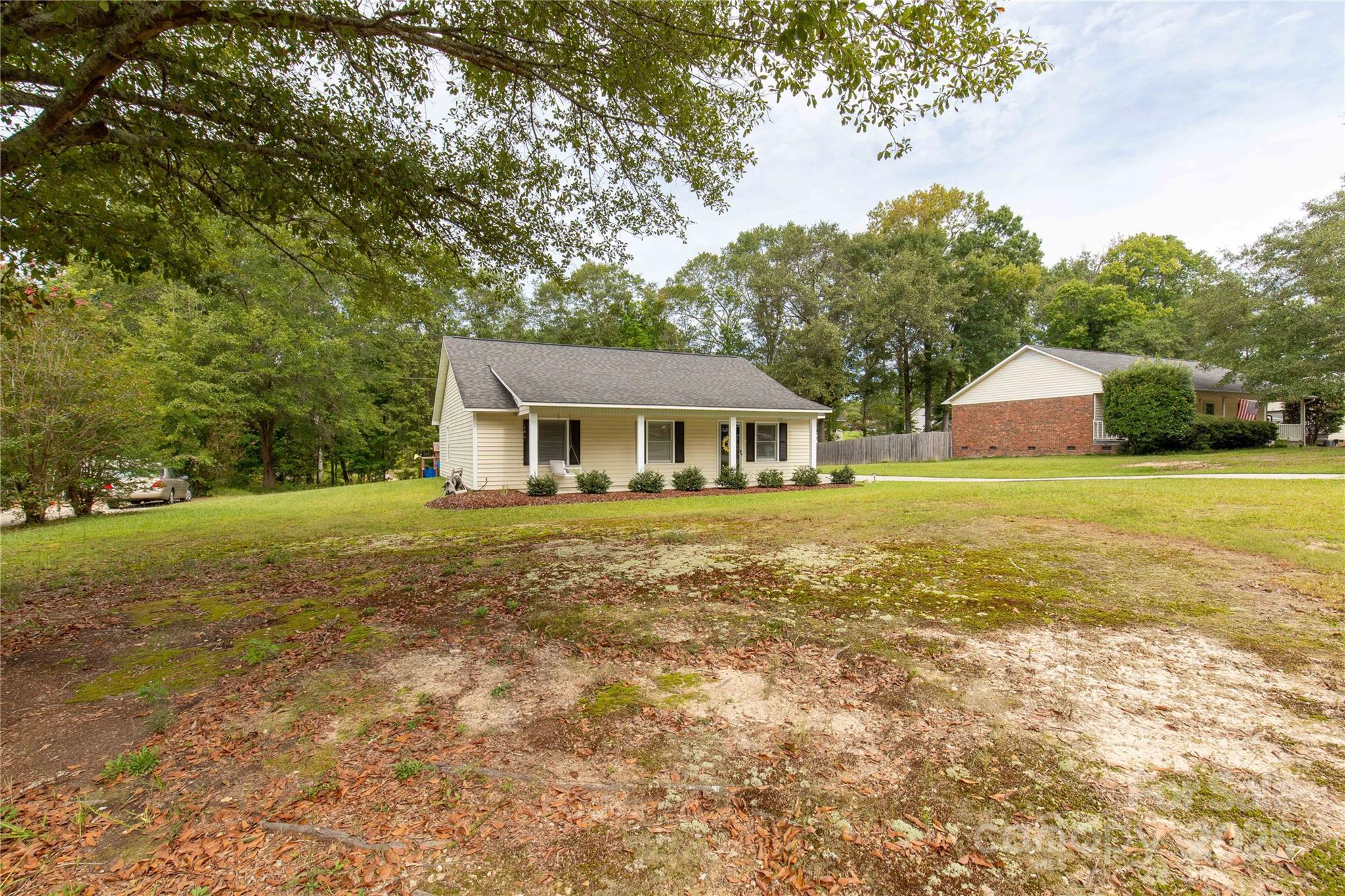 2460 Prince Drive Property Photo 2