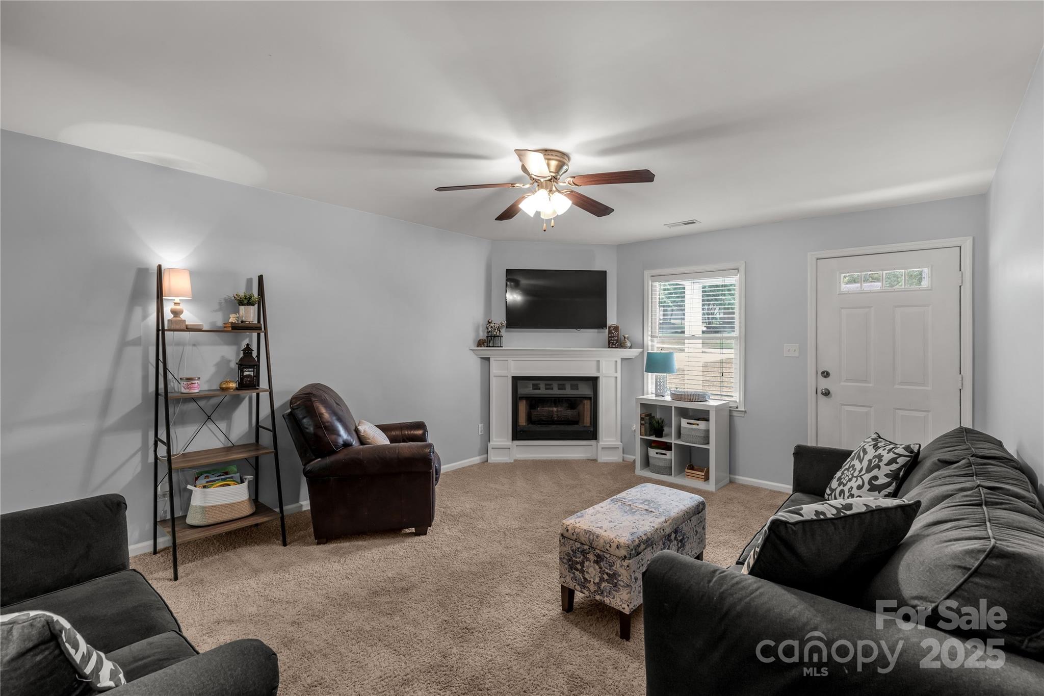 2460 Prince Drive Property Photo 6