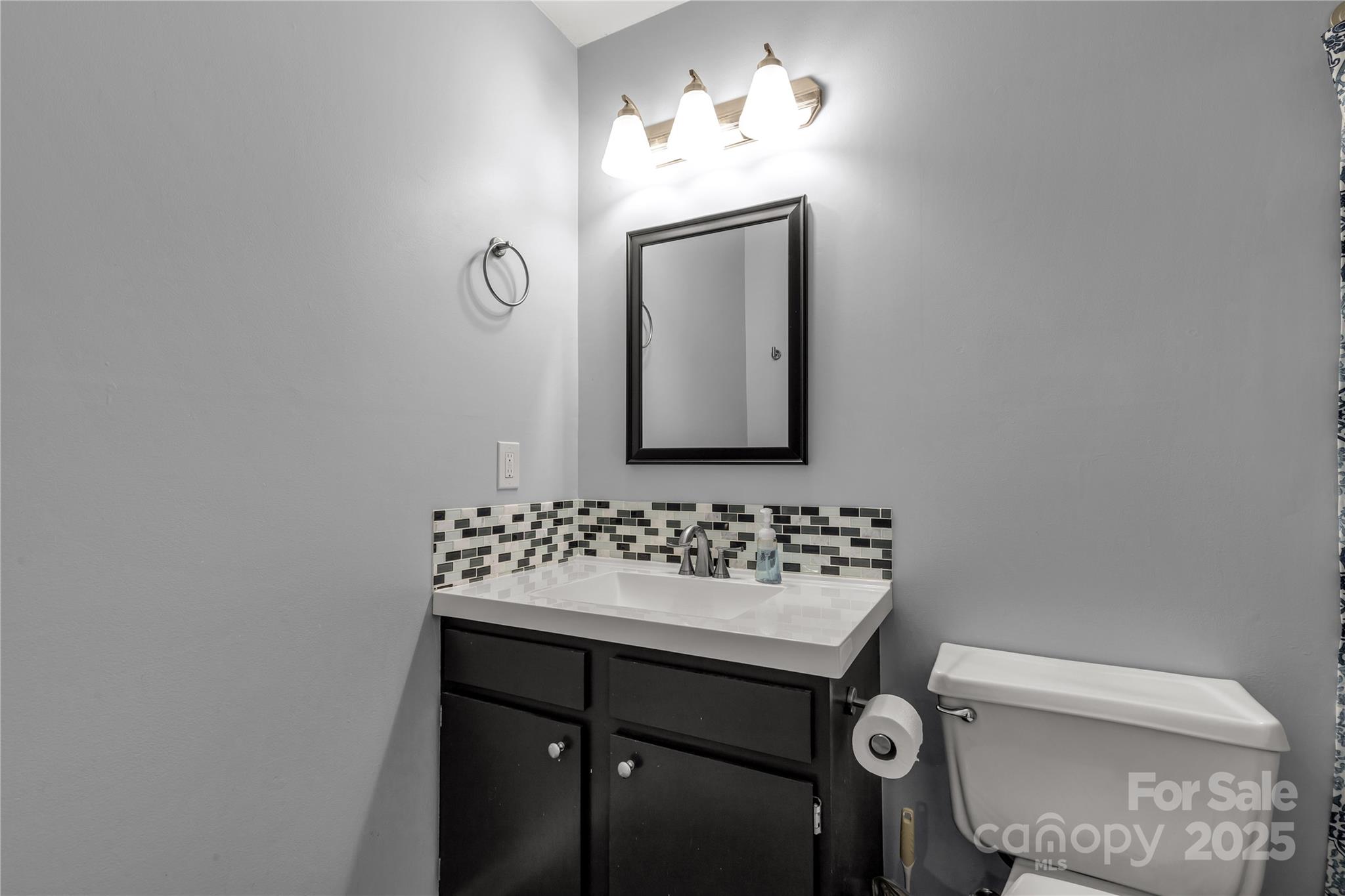 2460 Prince Drive Property Photo 16