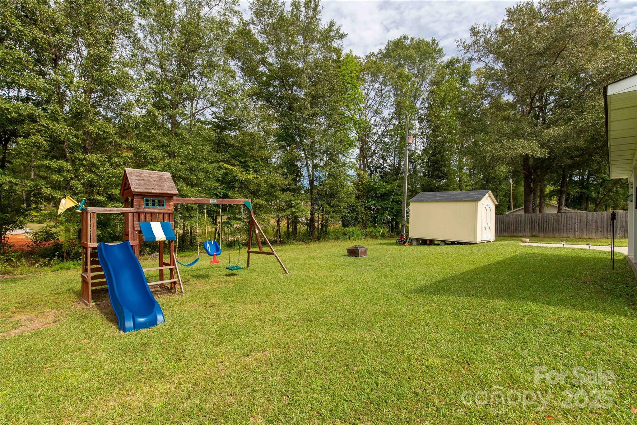 2460 Prince Drive Property Photo 25