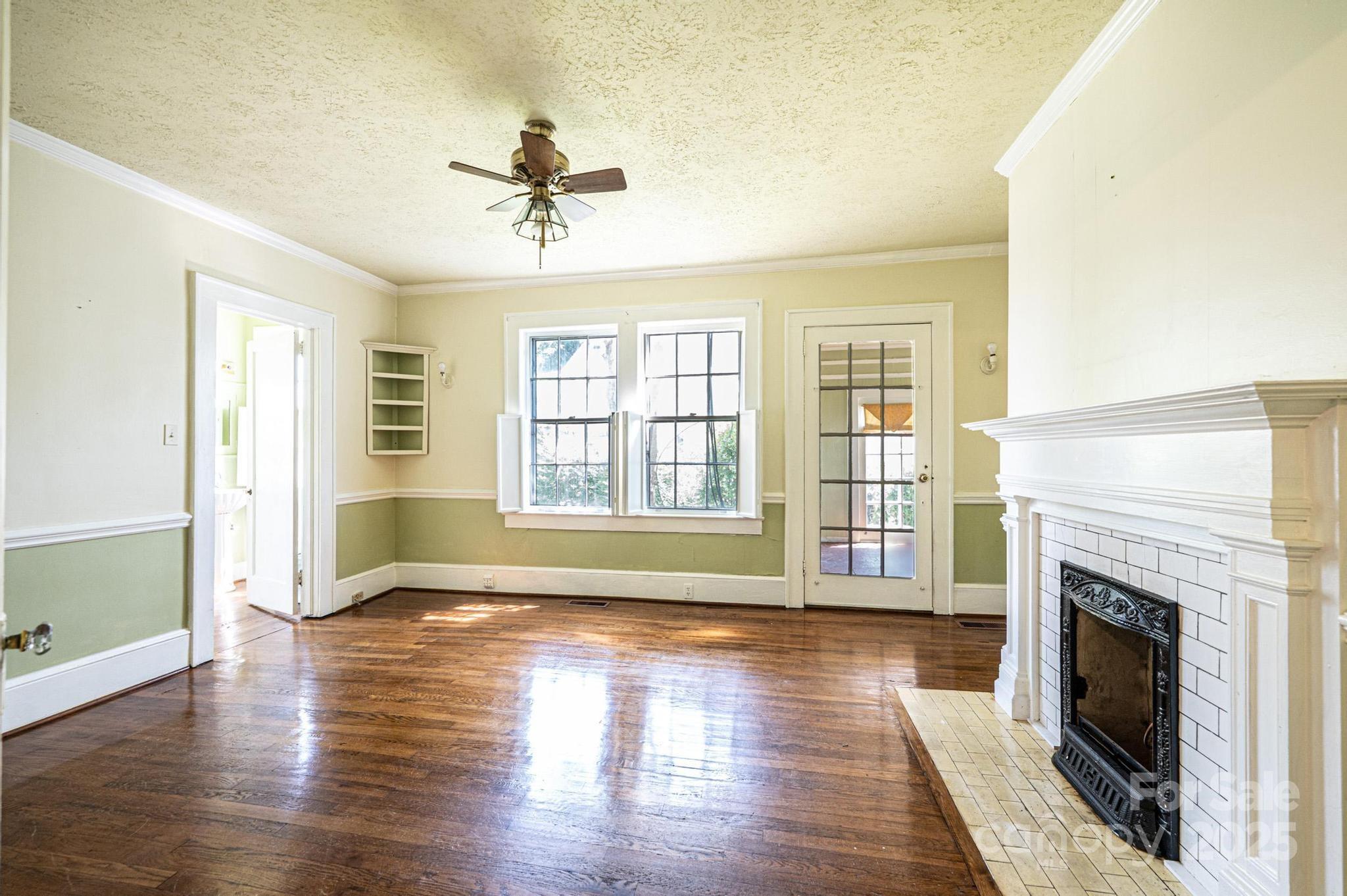 1010 College Avenue Property Photo 15