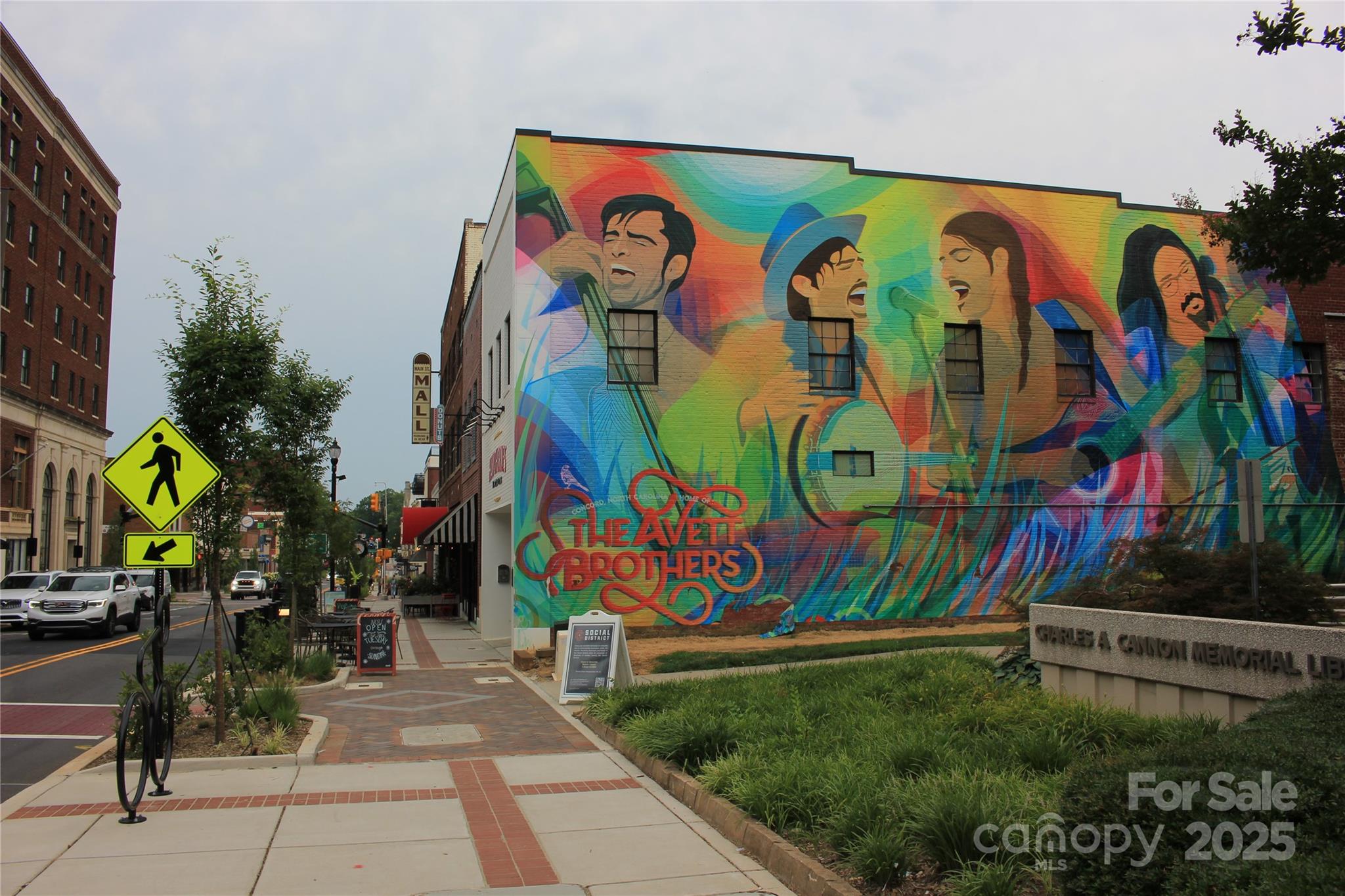 569 Union Street Property Photo 29