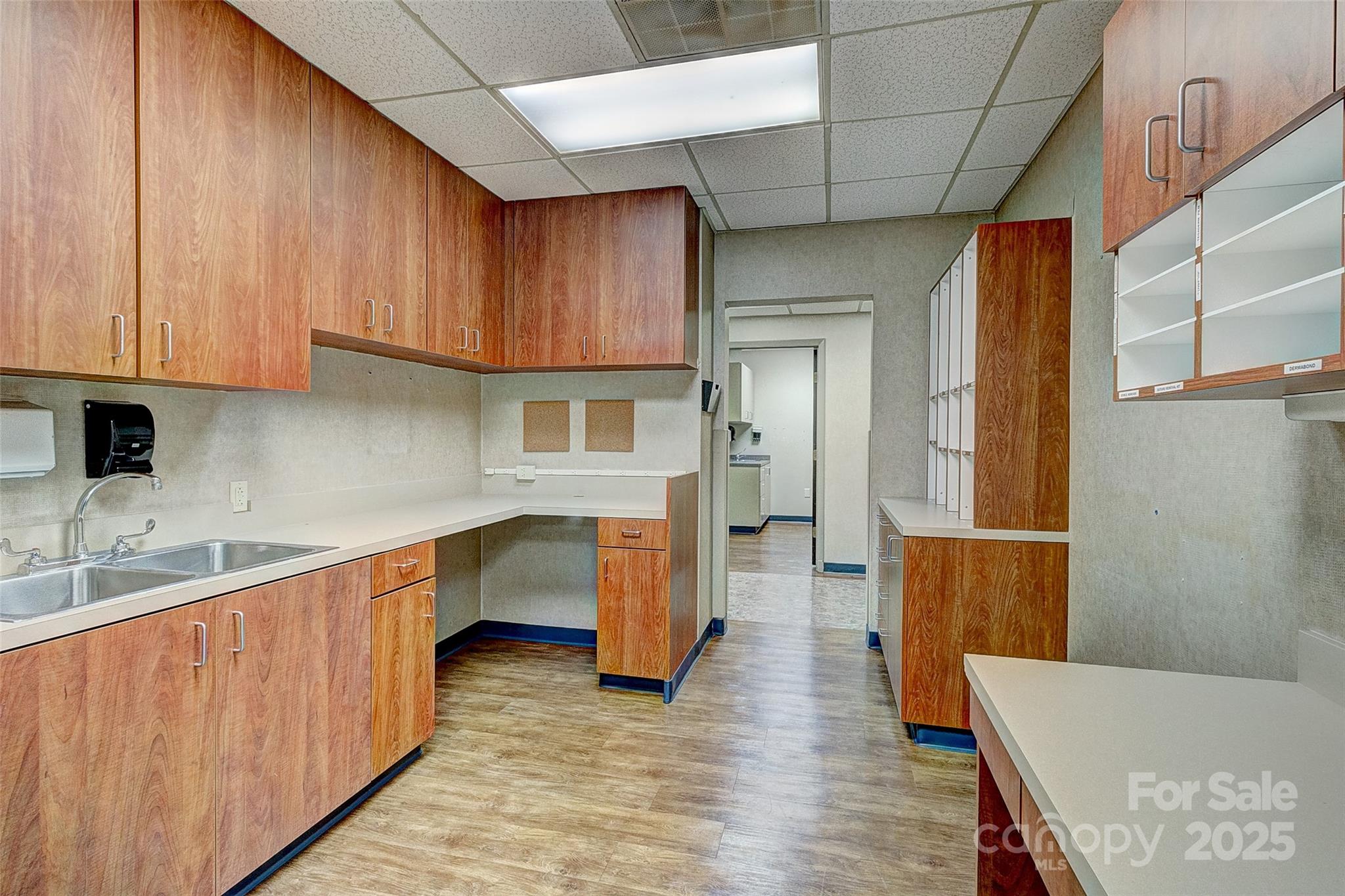 112 S Oak Street Property Photo 29