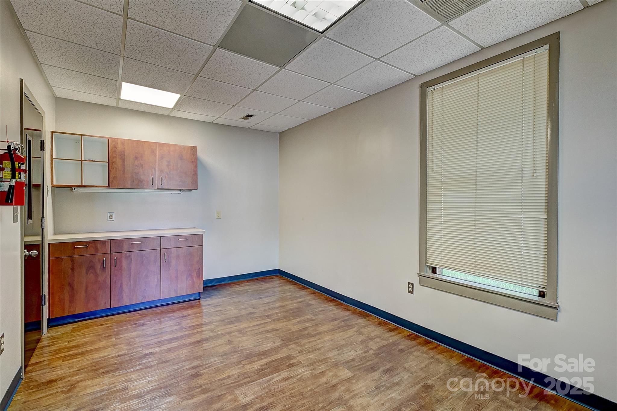 112 S Oak Street Property Photo 32