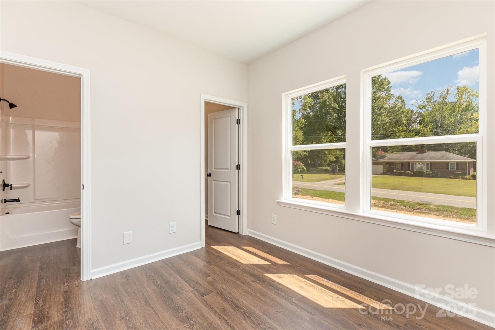 2063 Sadler Woods Lane Property Photo 10