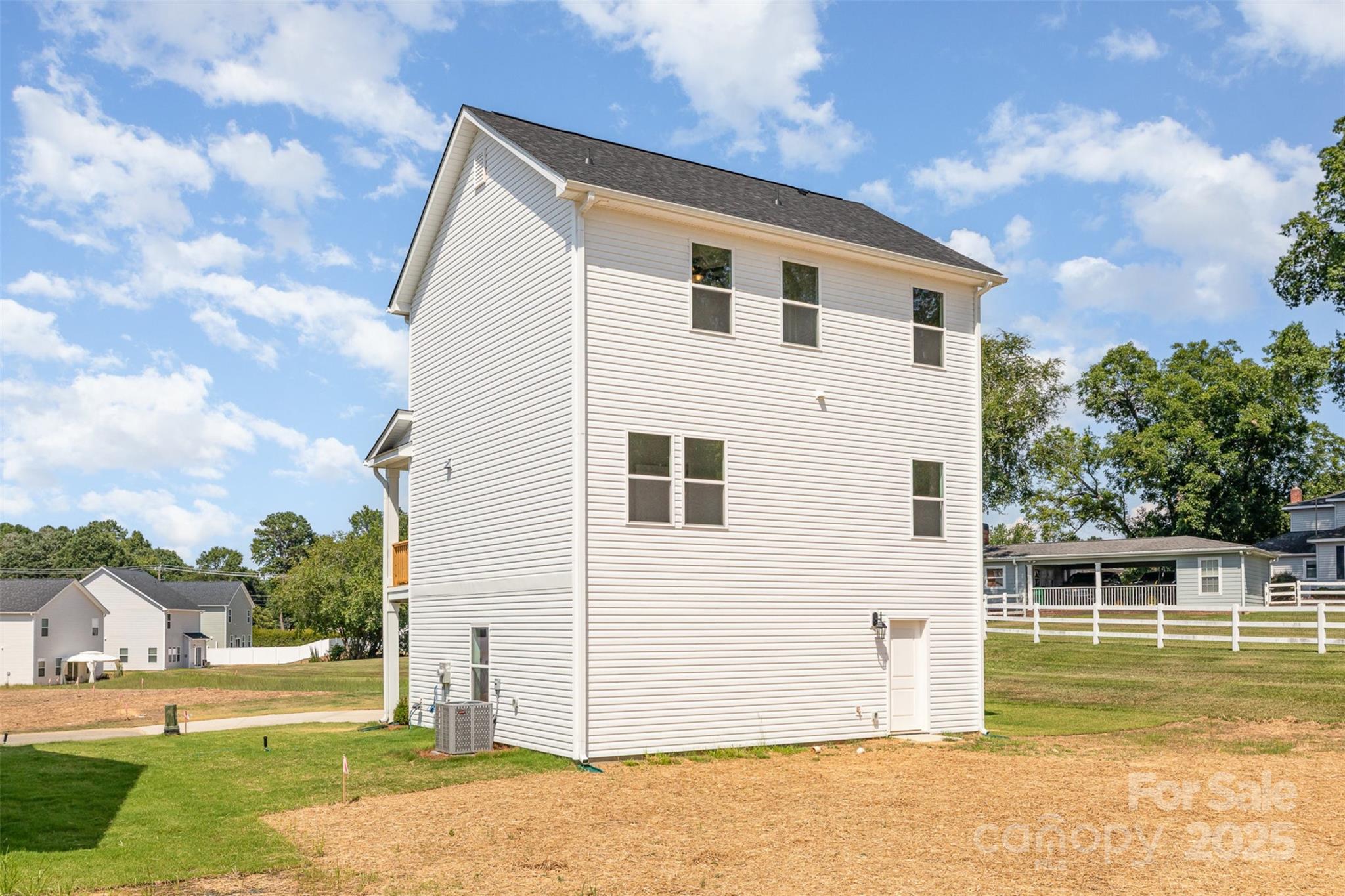 2063 Sadler Woods Lane Property Photo 21