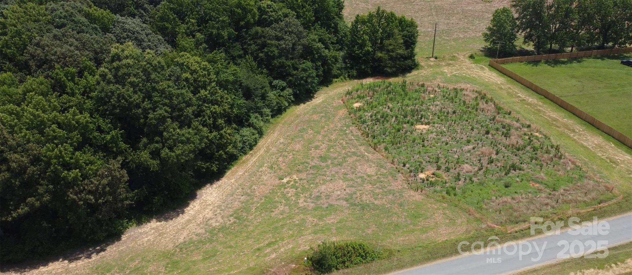 1416 Augustus Road Property Photo 2