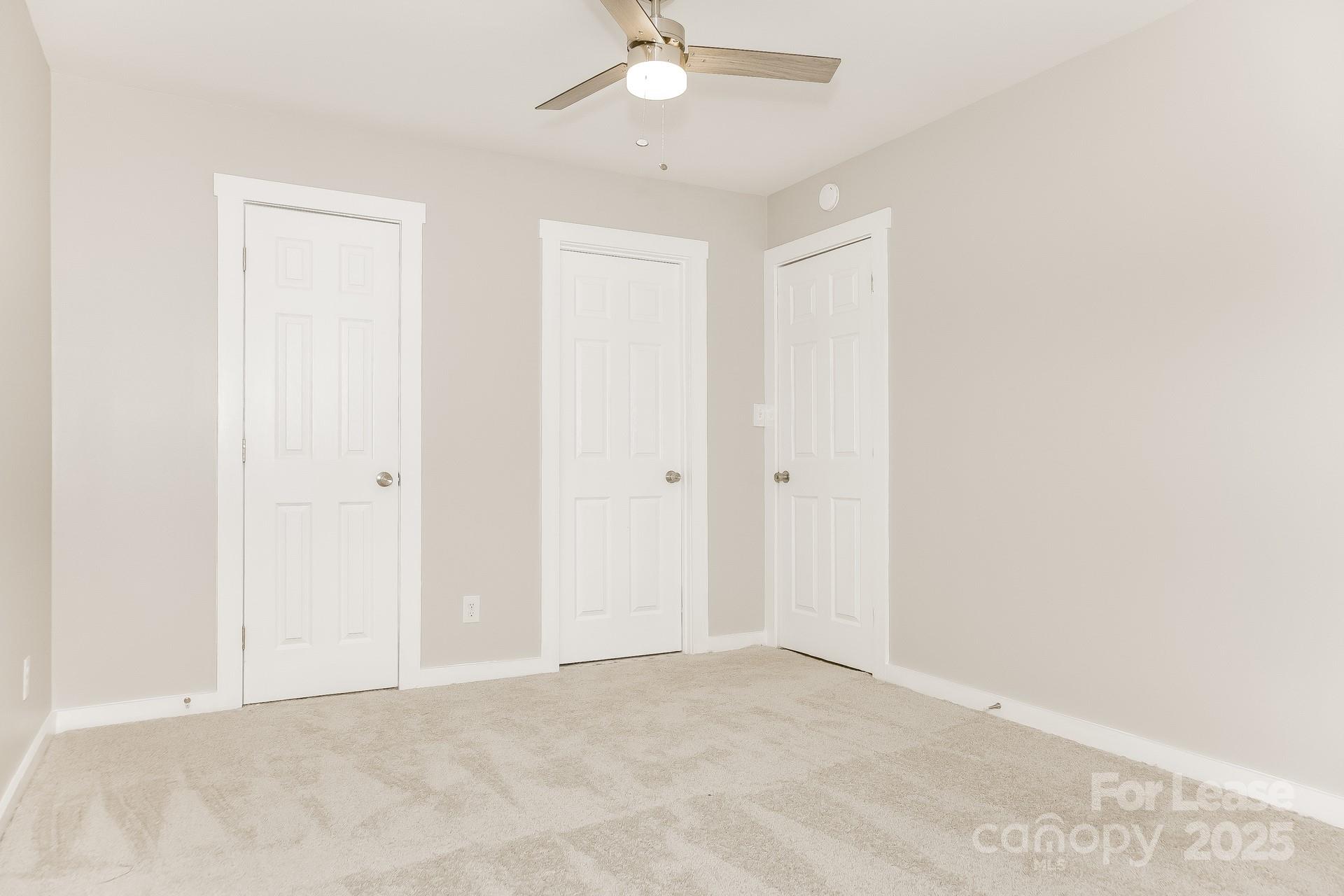 11417 Park Road Property Photo 9