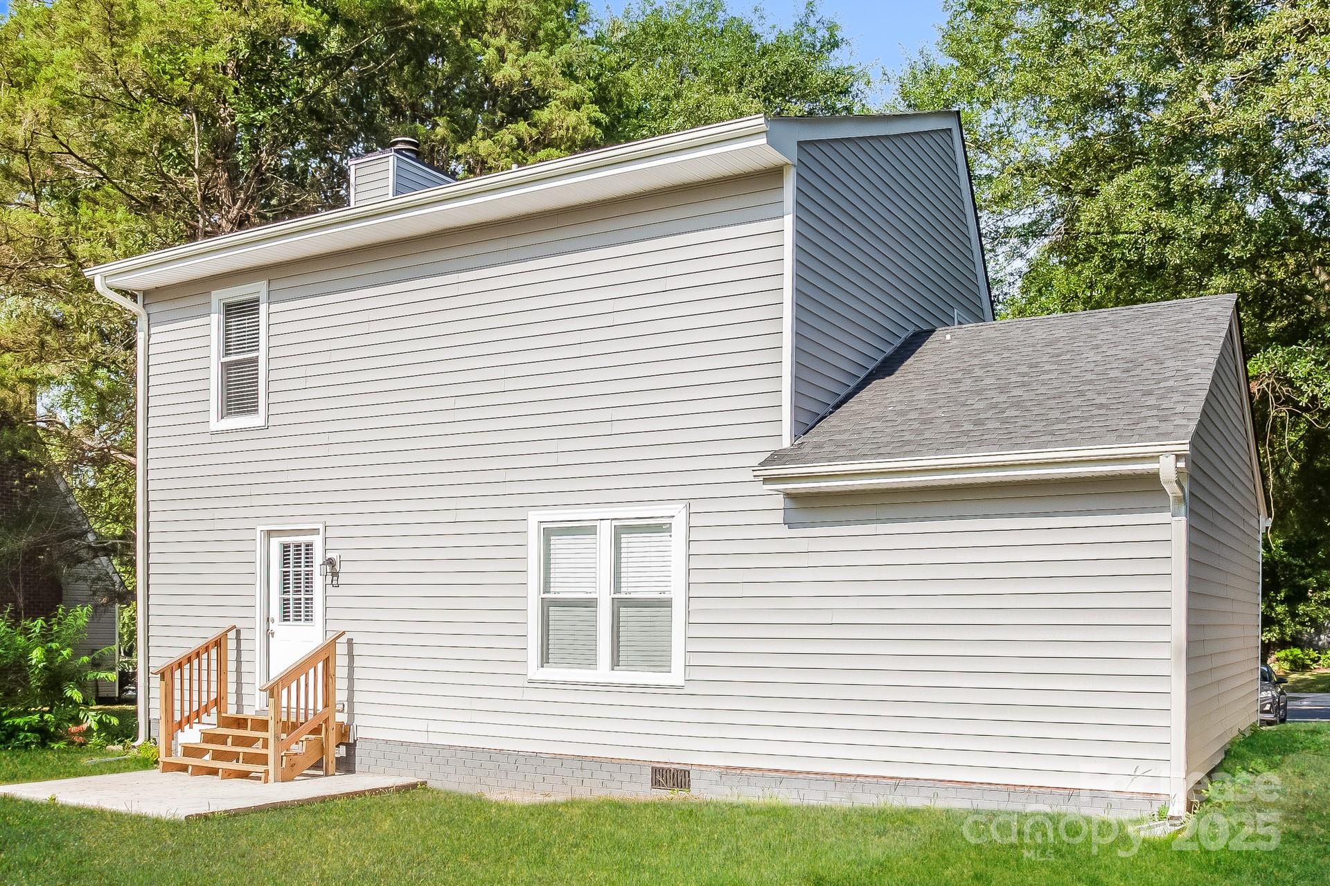 11417 Park Road Property Photo 14