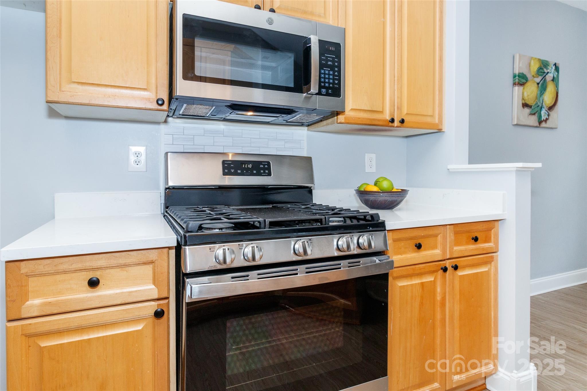 6017 Creft Circle Property Photo 8