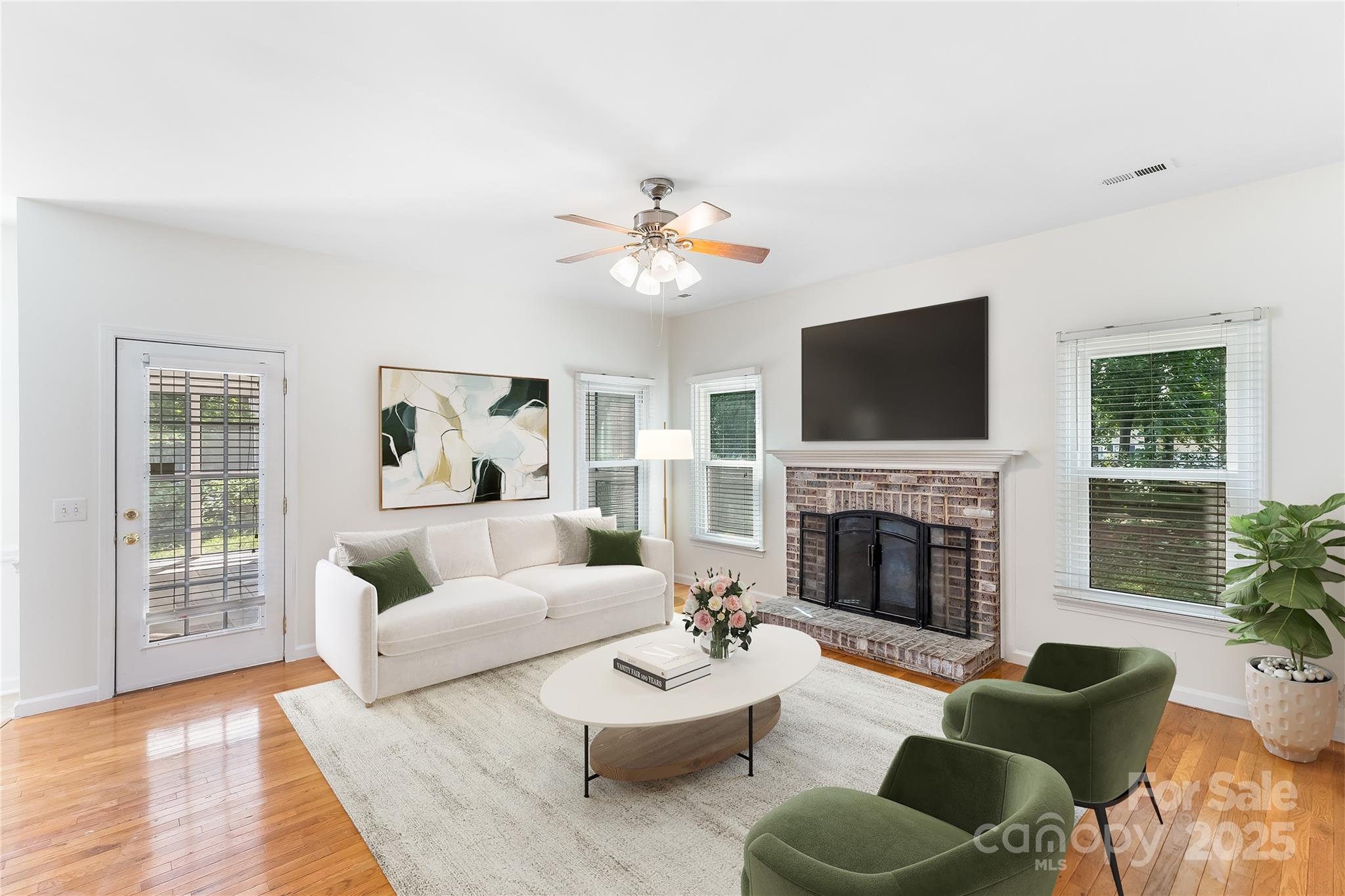 1581 Bluff Court Property Photo 10