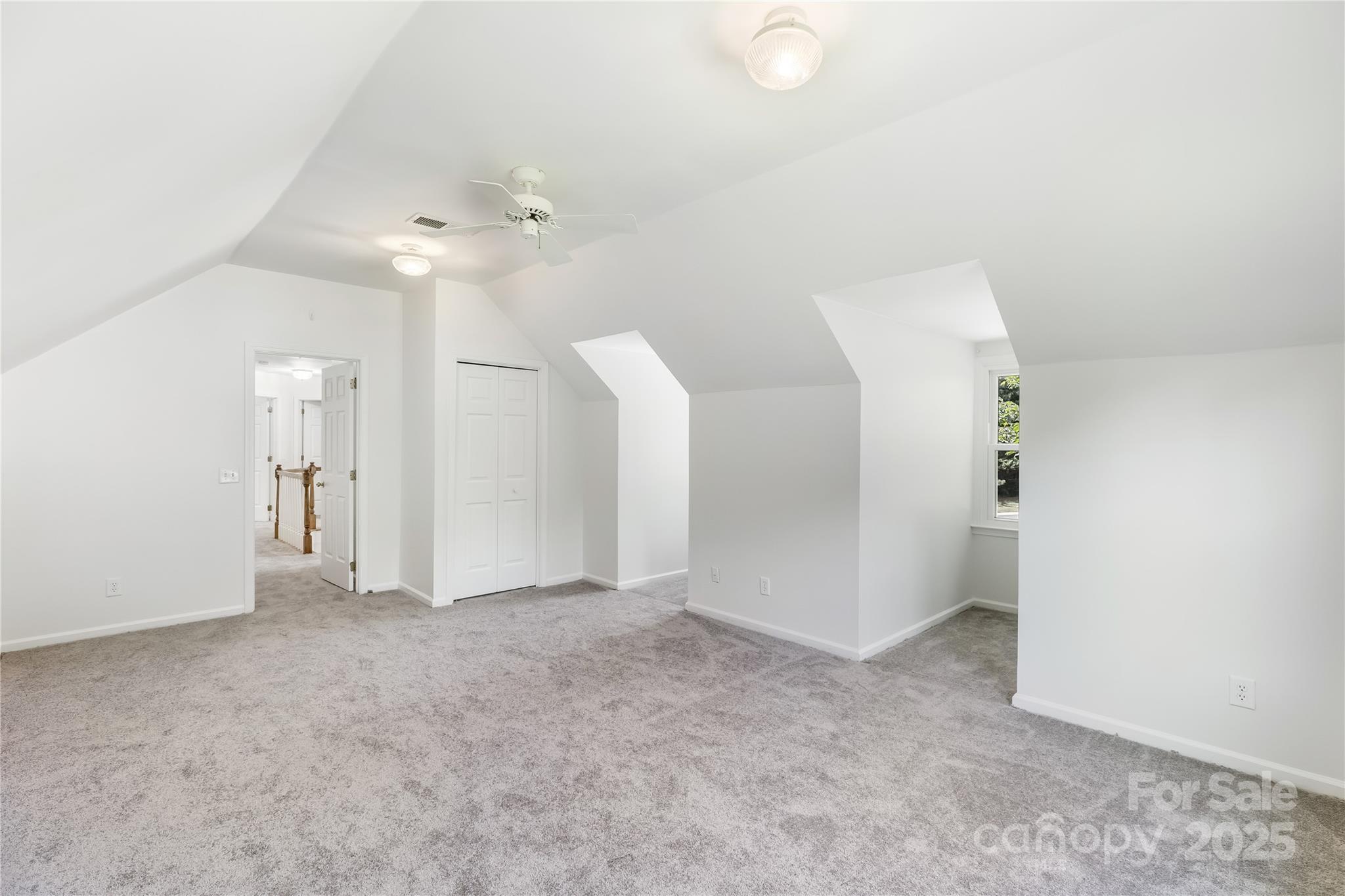 1581 Bluff Court Property Photo 19