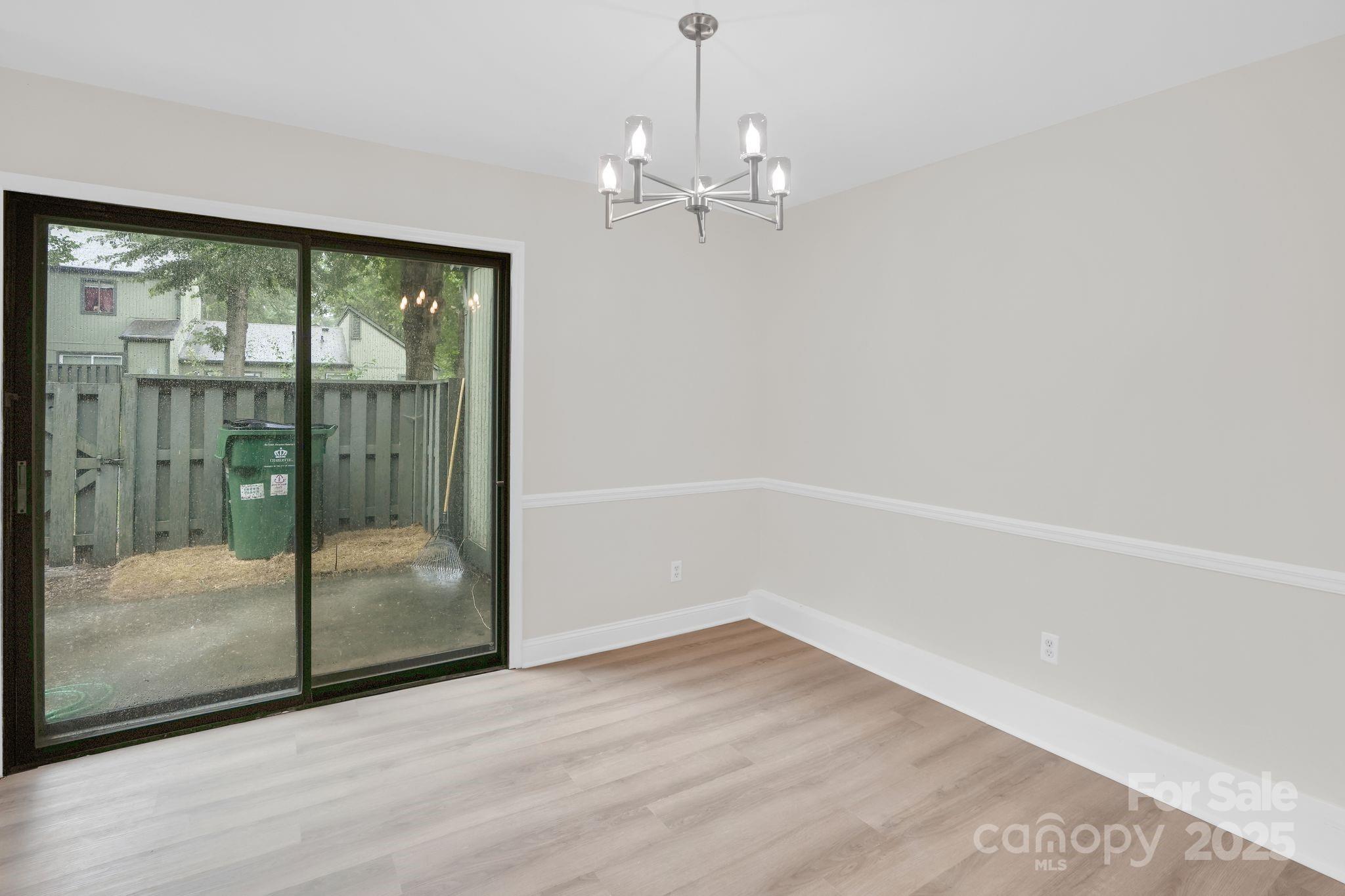 6104 Bent Tree Court Property Photo 4