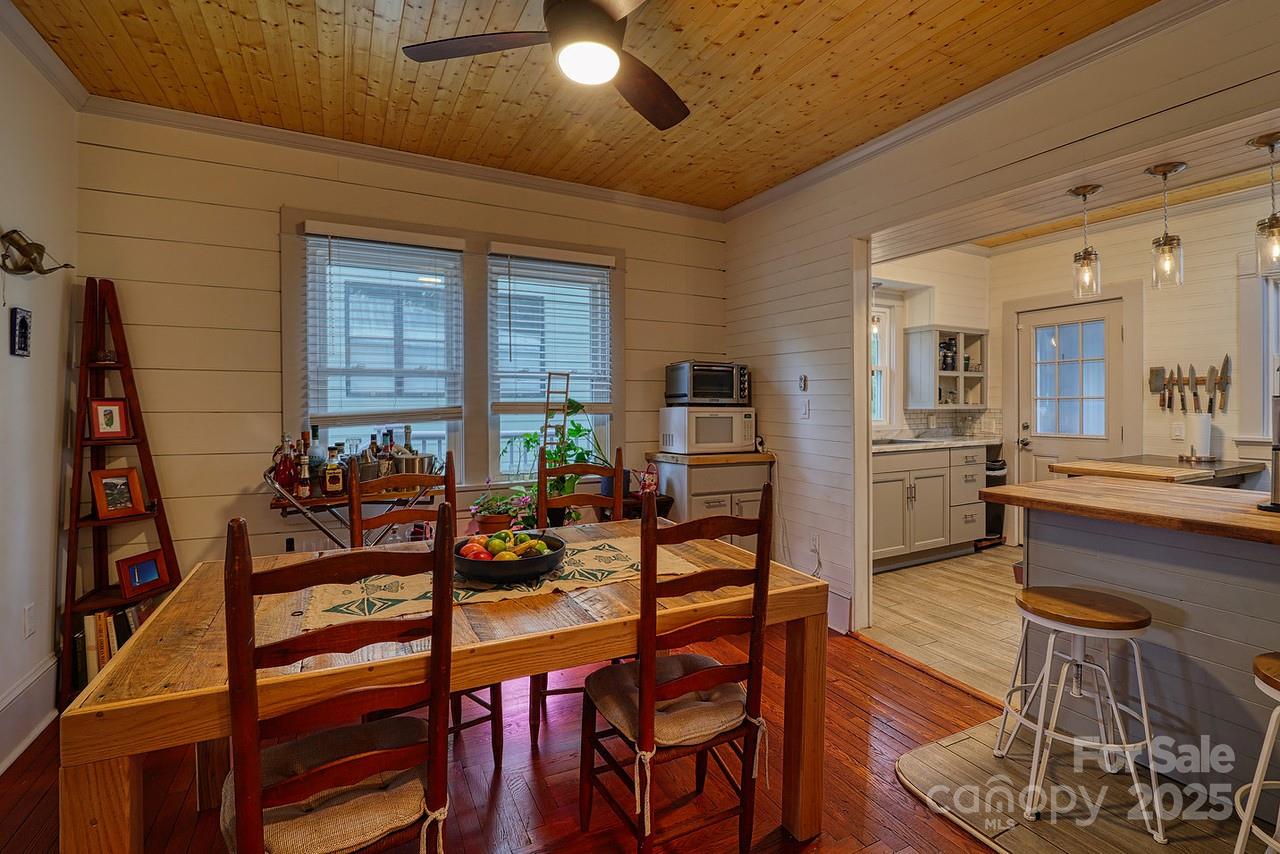 107 Riverview Drive Property Photo 8