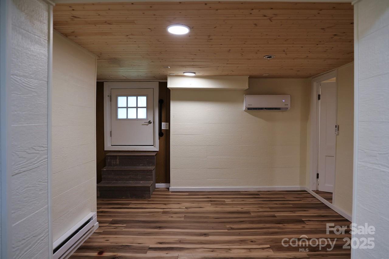 107 Riverview Drive Property Photo 22