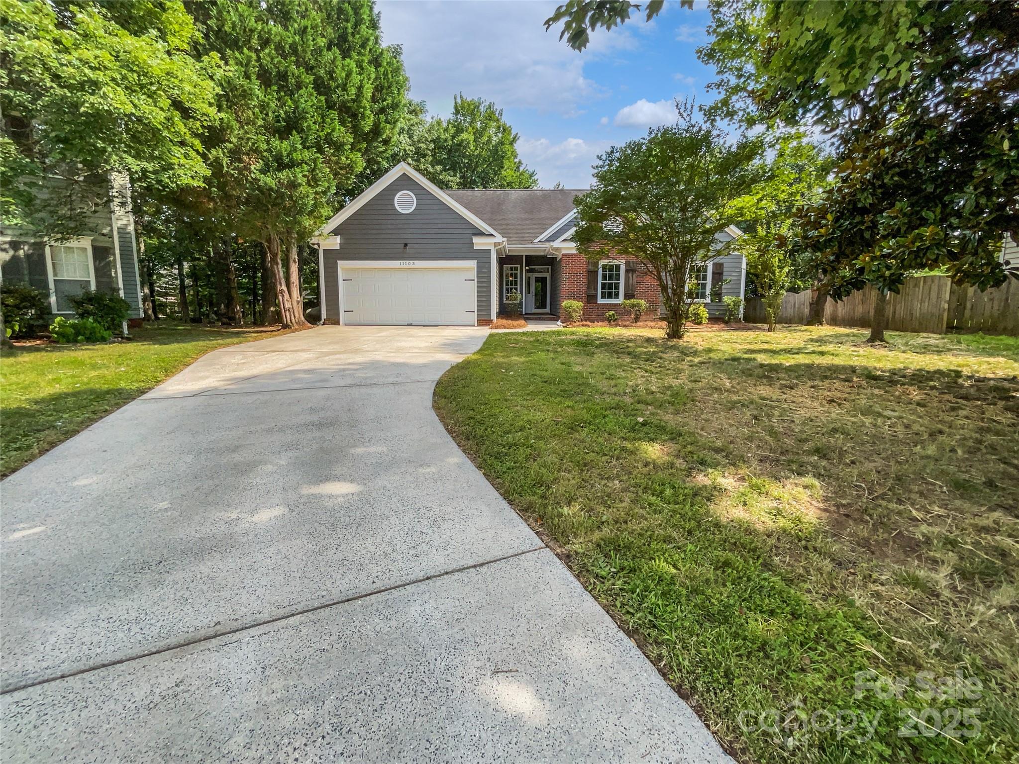 11103 Fox Cove Drive Property Photo 9