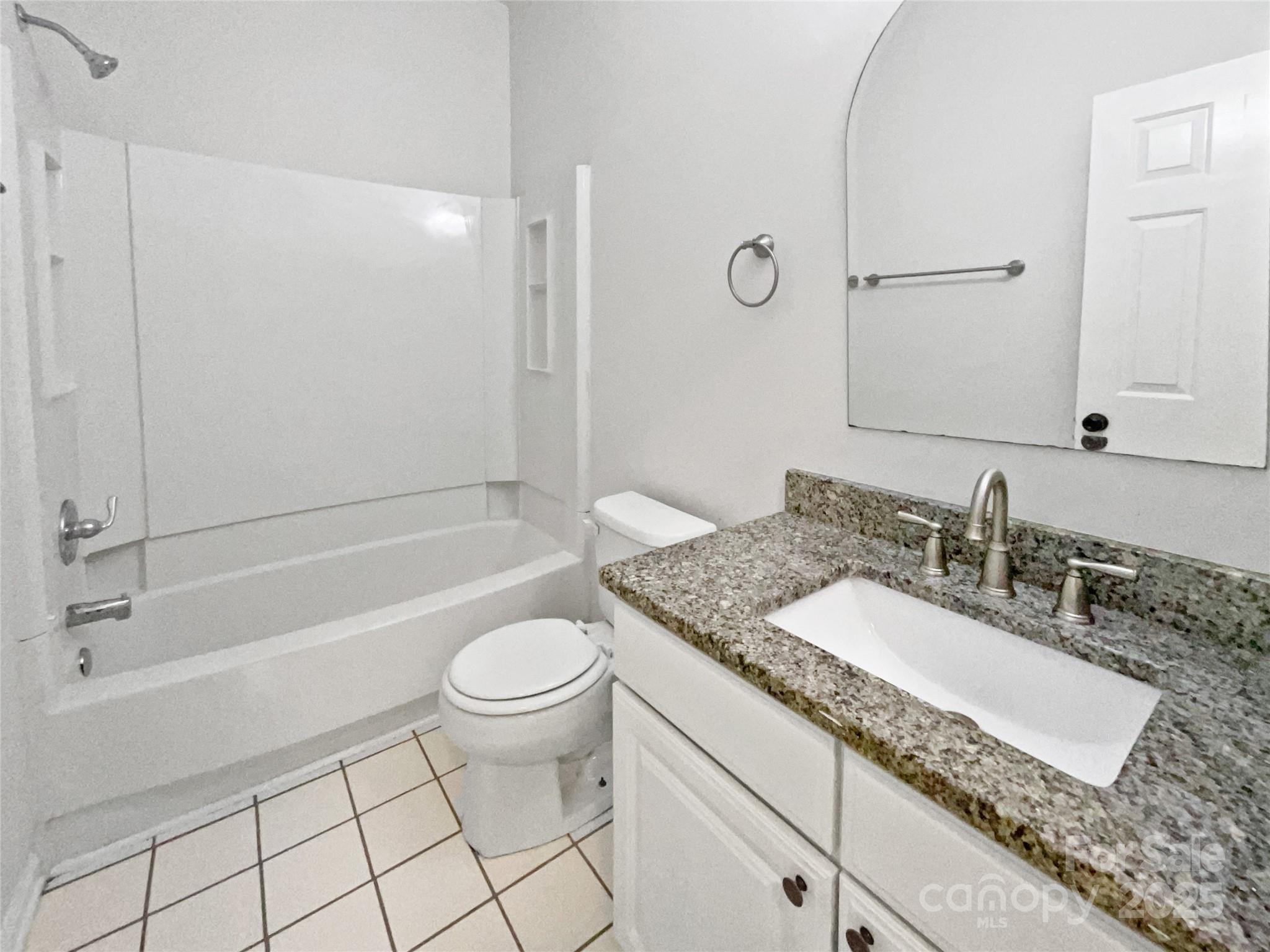 11103 Fox Cove Drive Property Photo 14