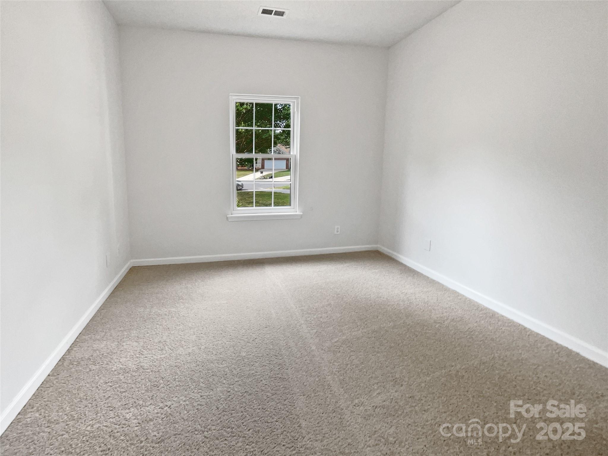 11103 Fox Cove Drive Property Photo 15