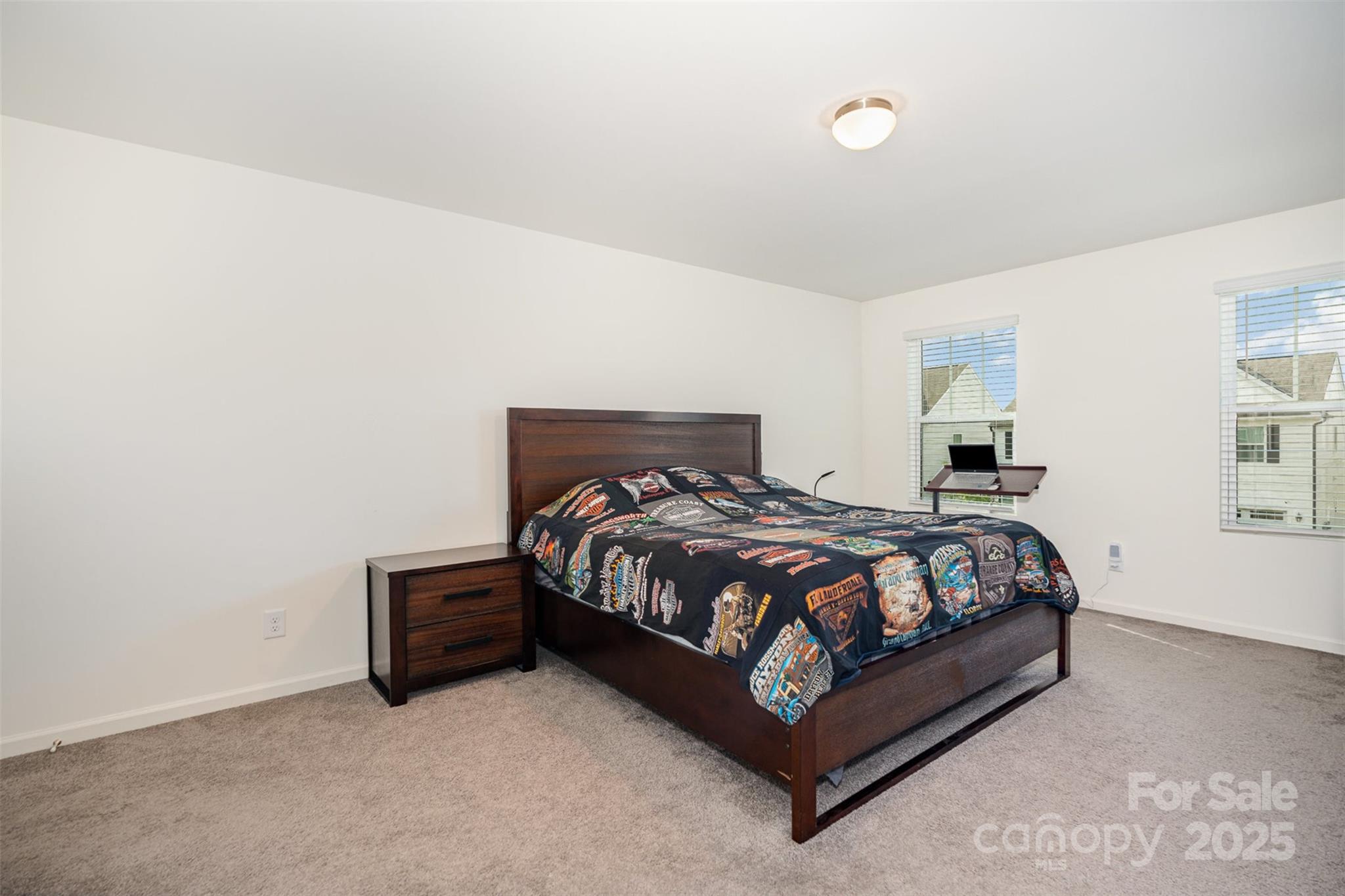 839 Foxglove Lane Property Photo 19