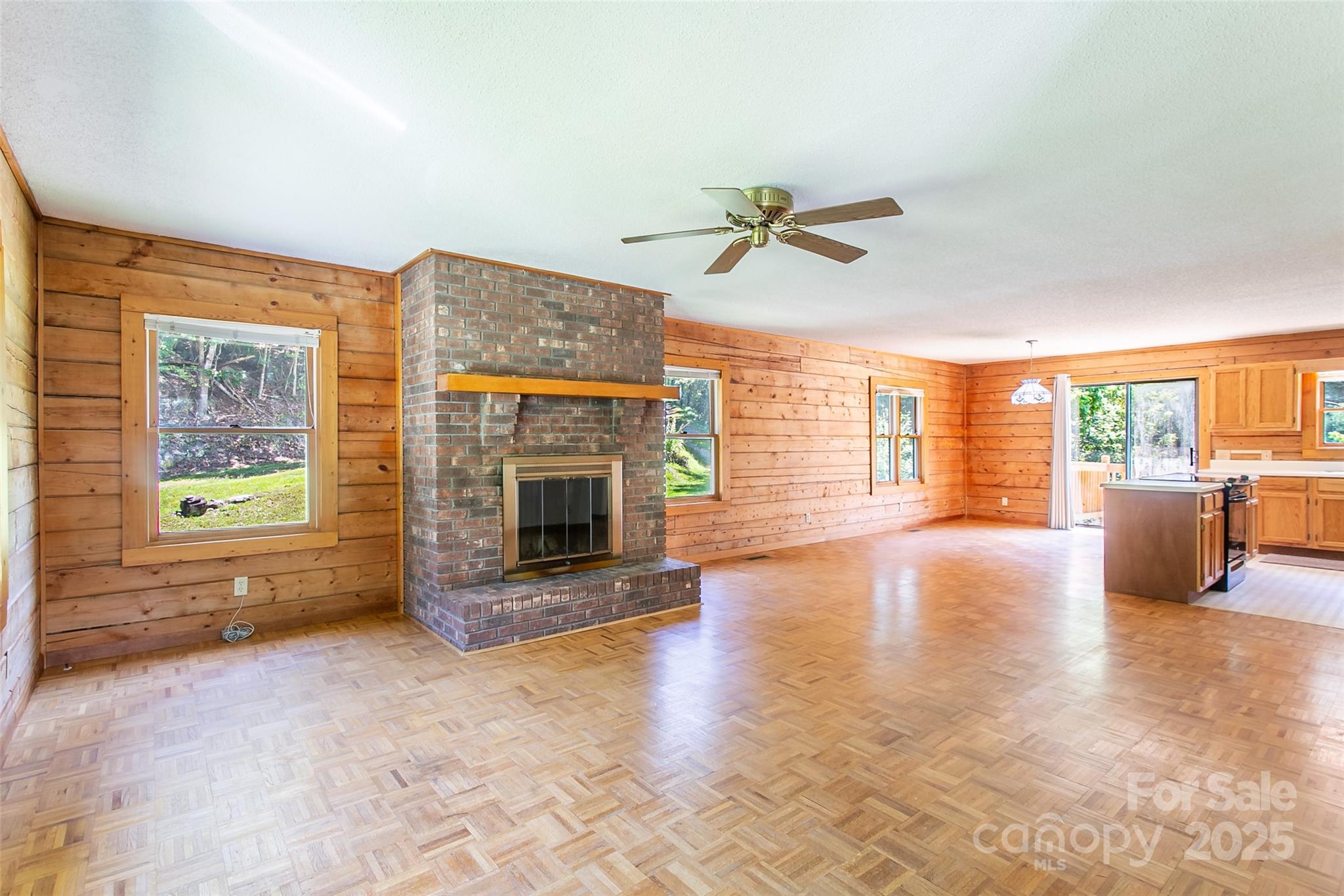60 Treadway Drive Property Photo 3