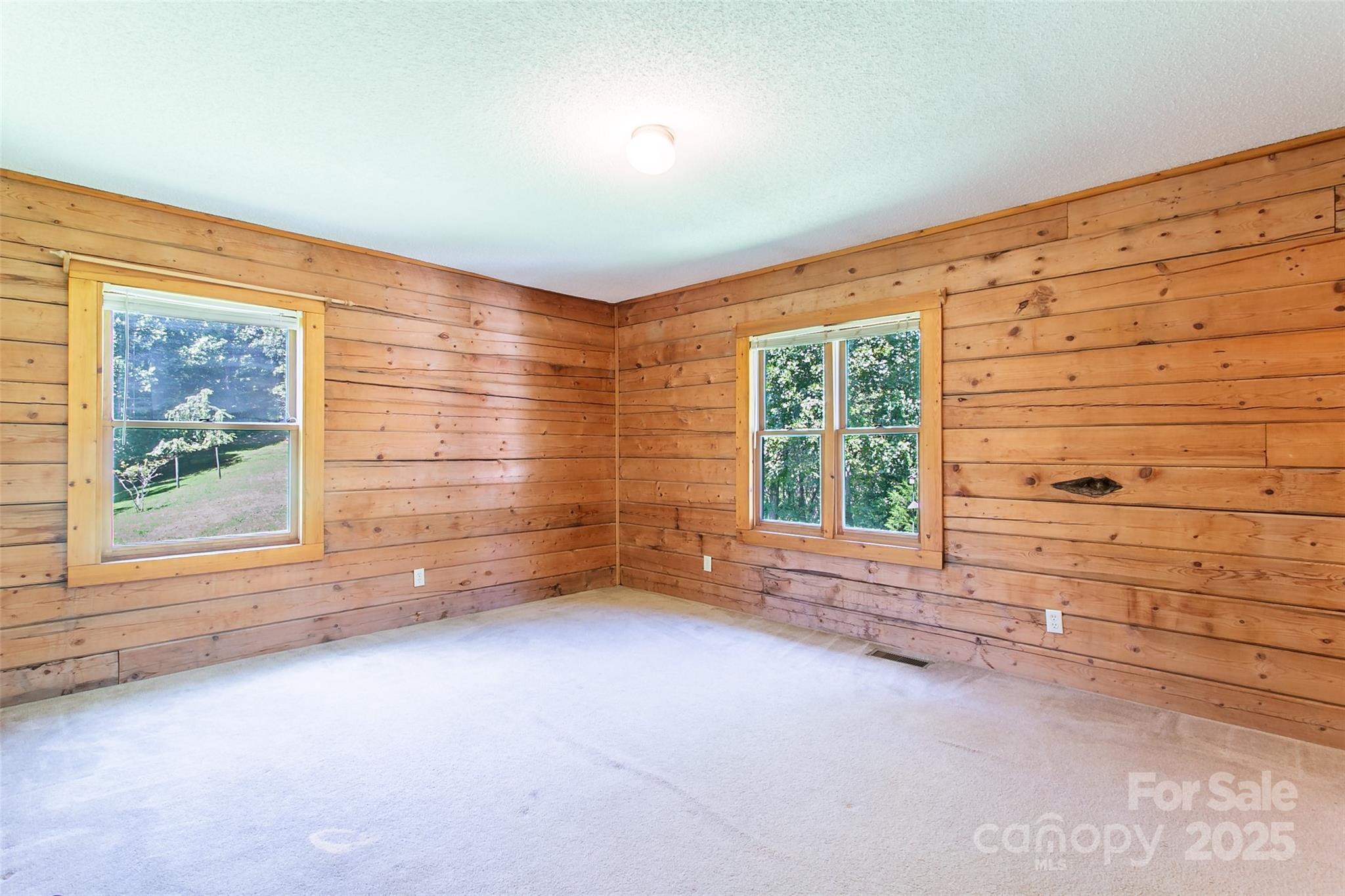 60 Treadway Drive Property Photo 10
