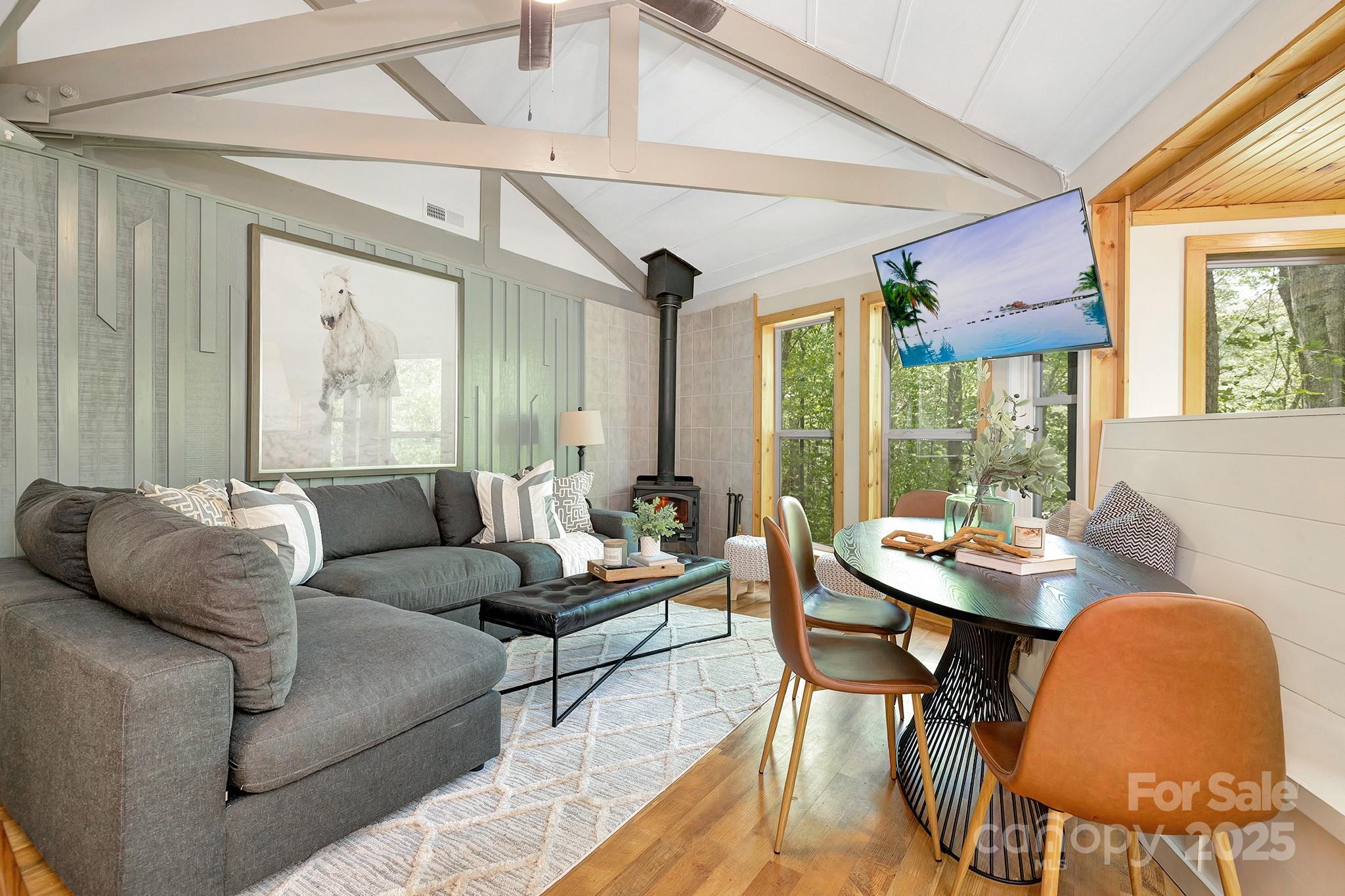 125 Pond Creek Road Property Photo 1