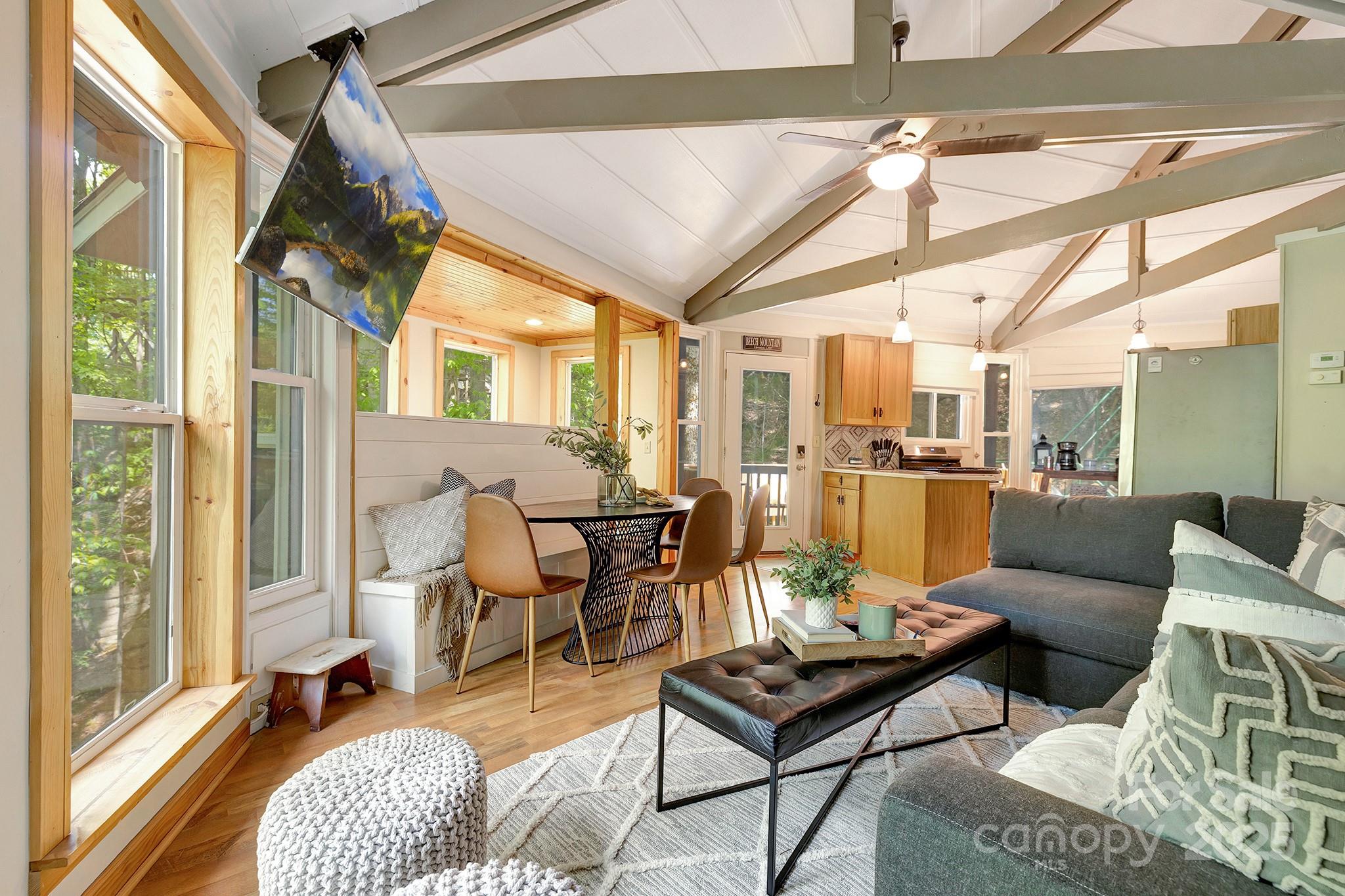 125 Pond Creek Road Property Photo 5