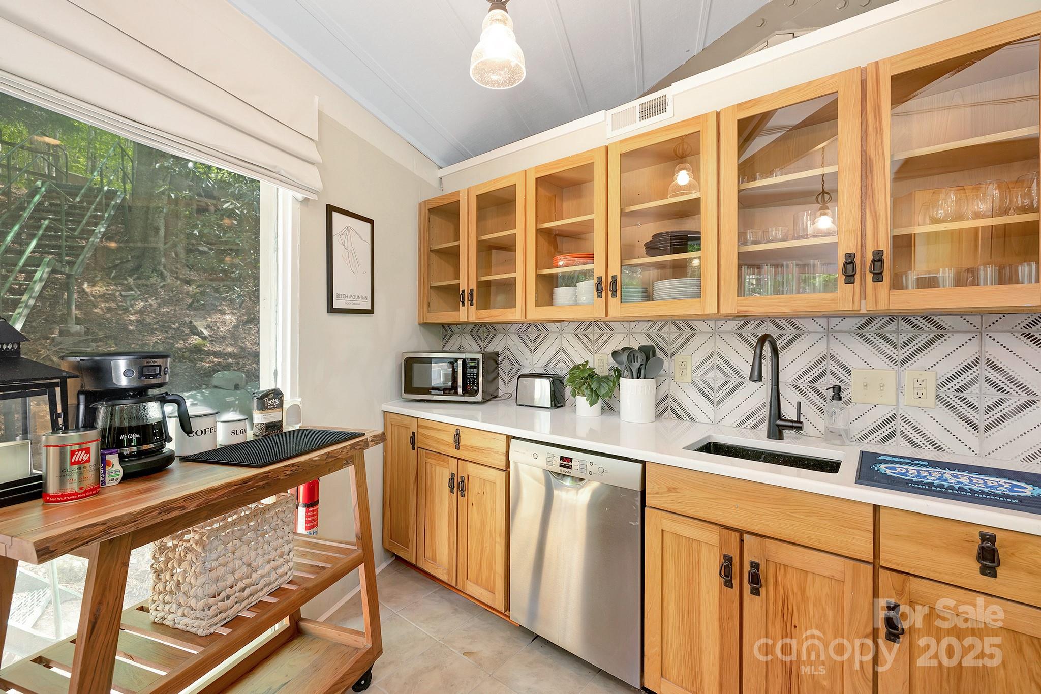 125 Pond Creek Road Property Photo 9