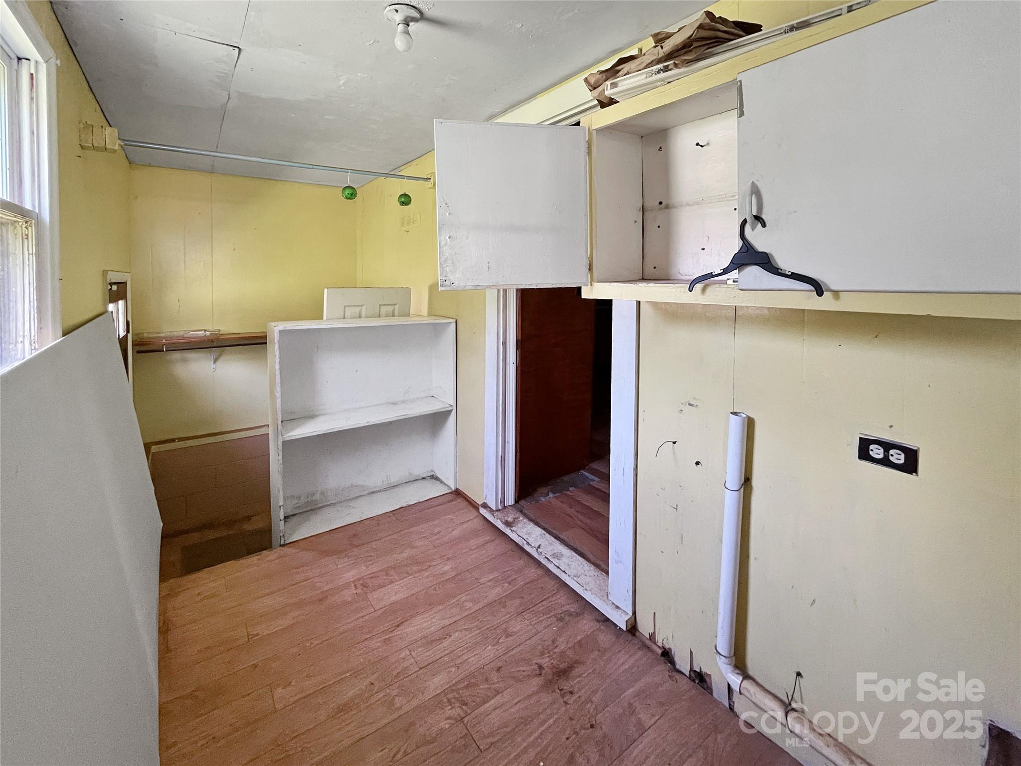 8397 Rhodhiss Road Property Photo 7