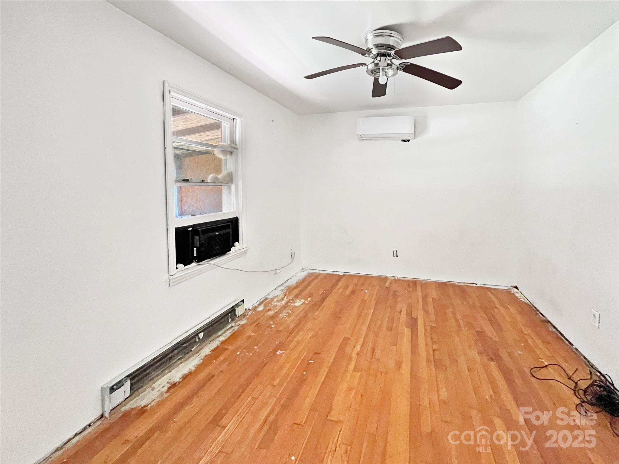 8397 Rhodhiss Road Property Photo 8