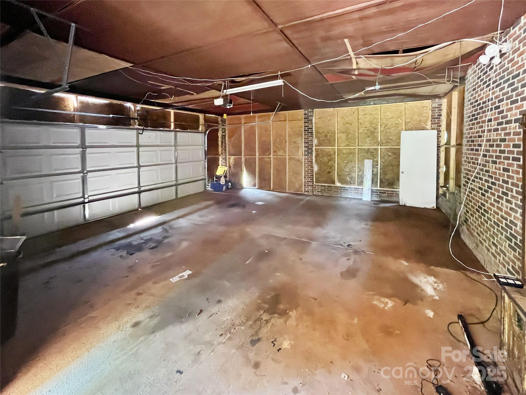 8397 Rhodhiss Road Property Photo 10