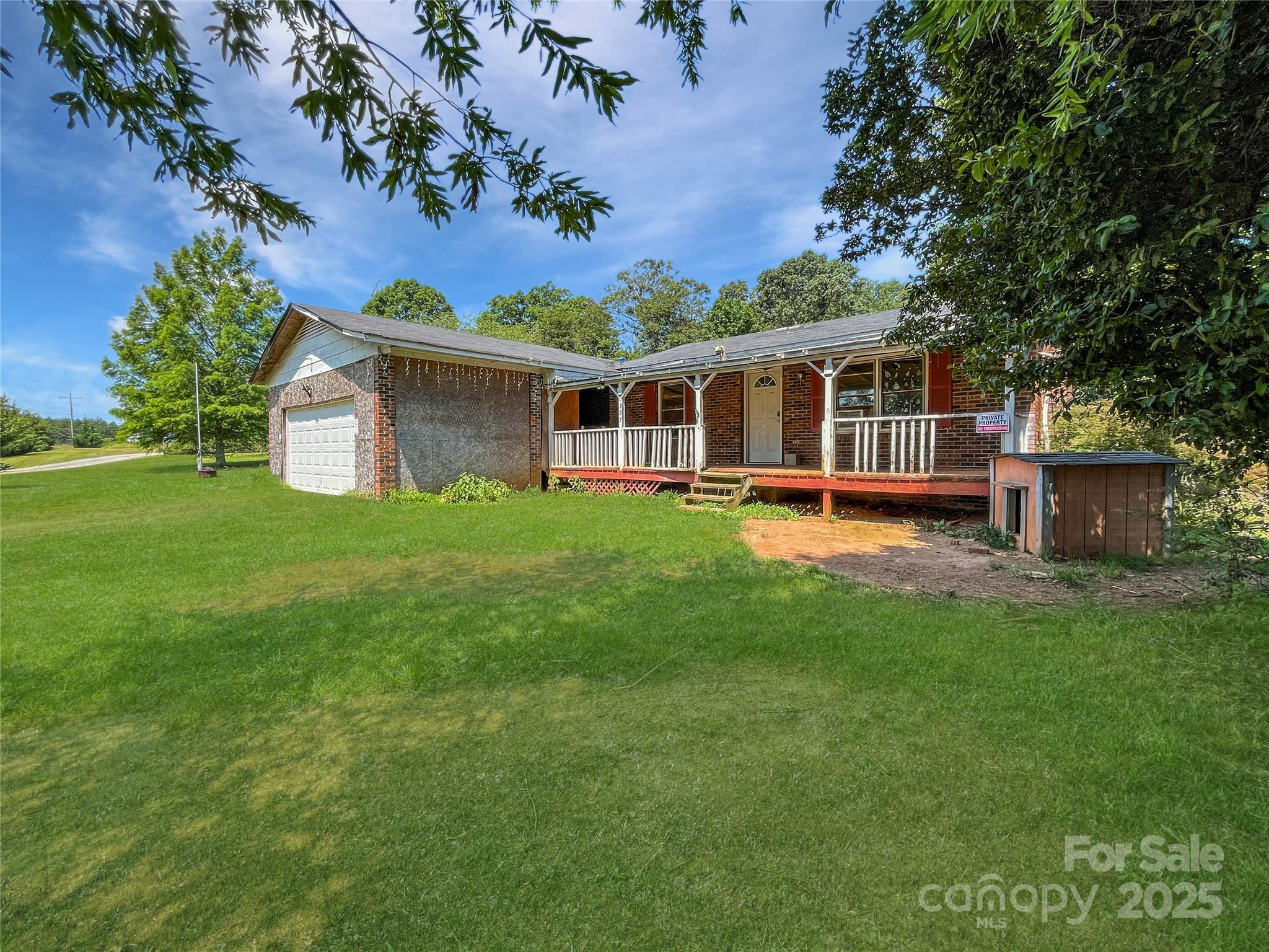 8397 Rhodhiss Road Property Photo 11