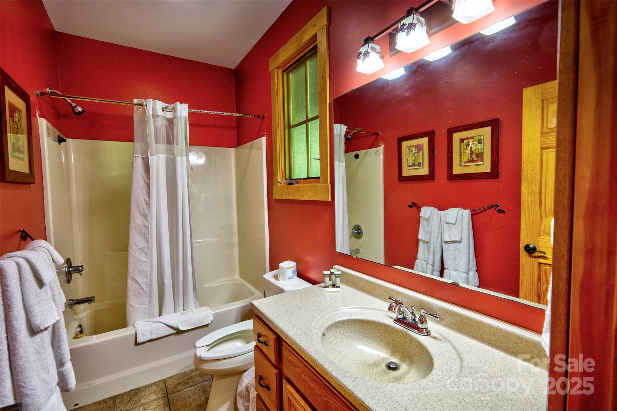 31 Valley Lane Property Photo 34