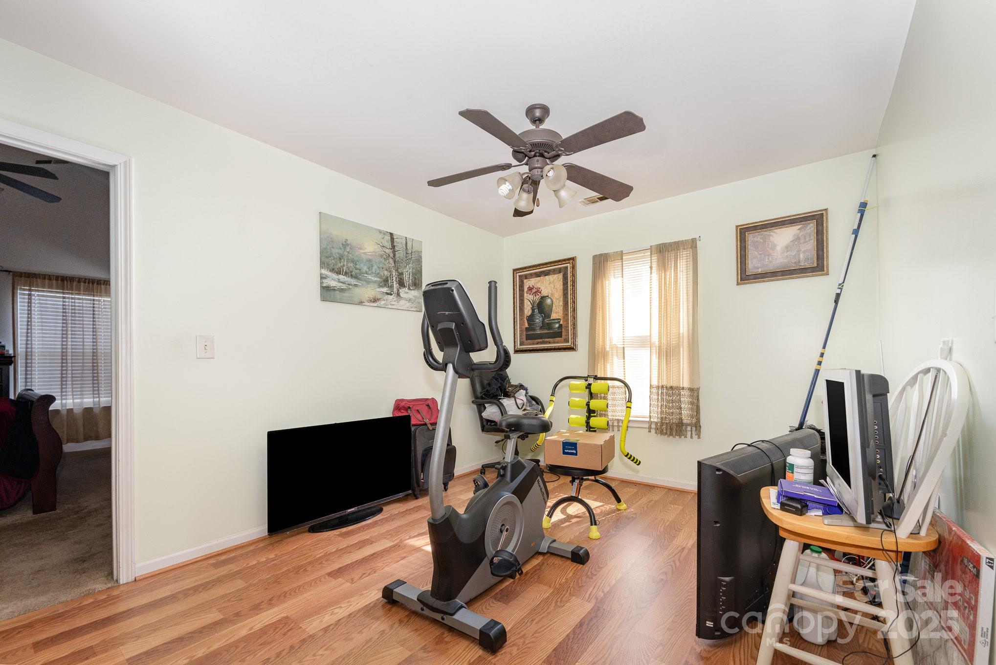 5448 Wyalong Drive Property Photo 14