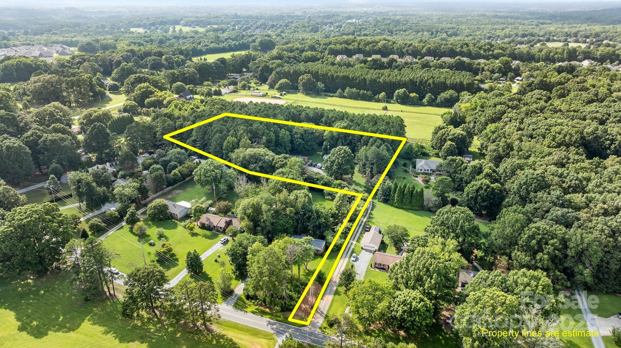 1108 Willoughby Road Property Photo 1