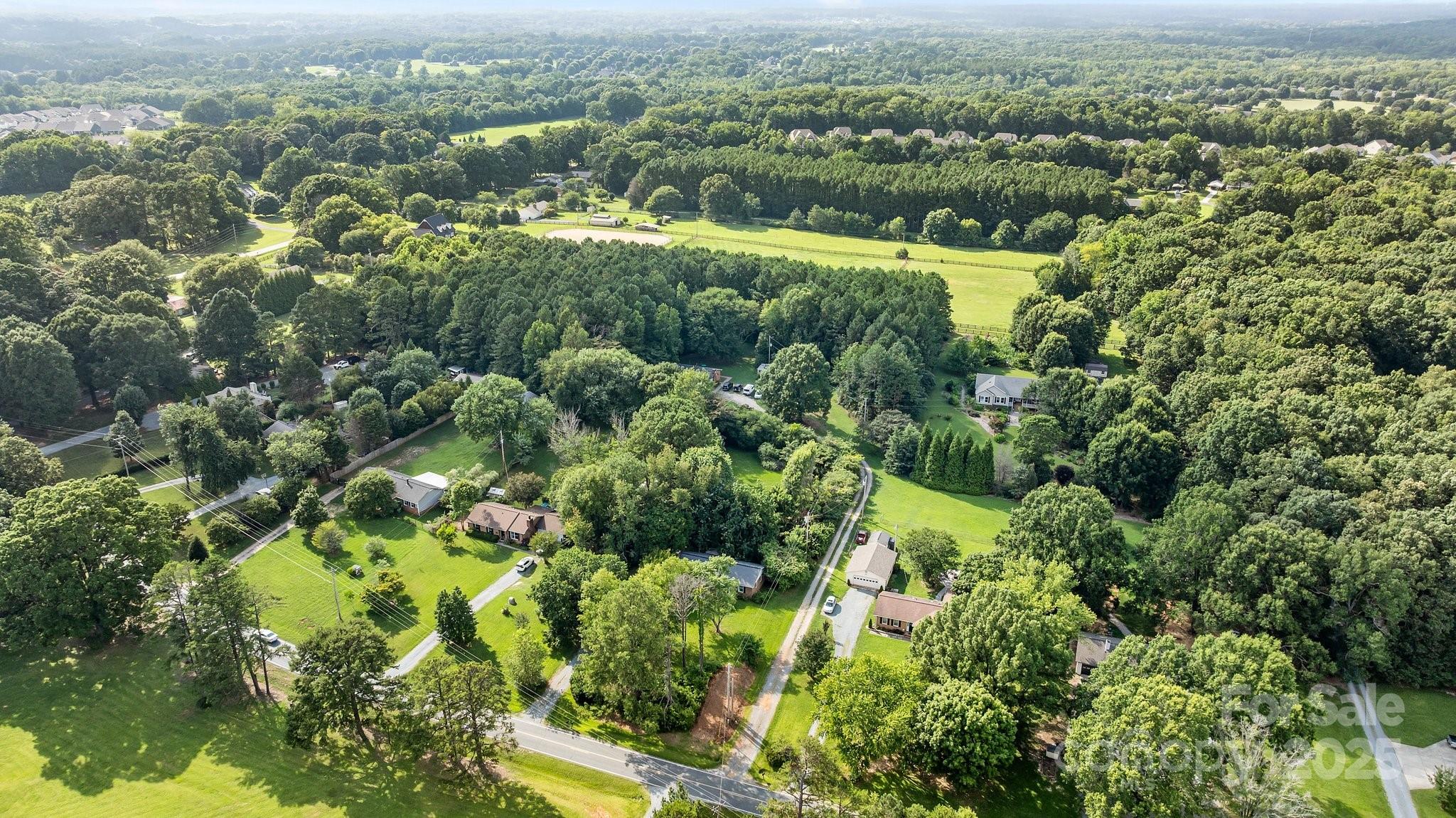 1108 Willoughby Road Property Photo 4