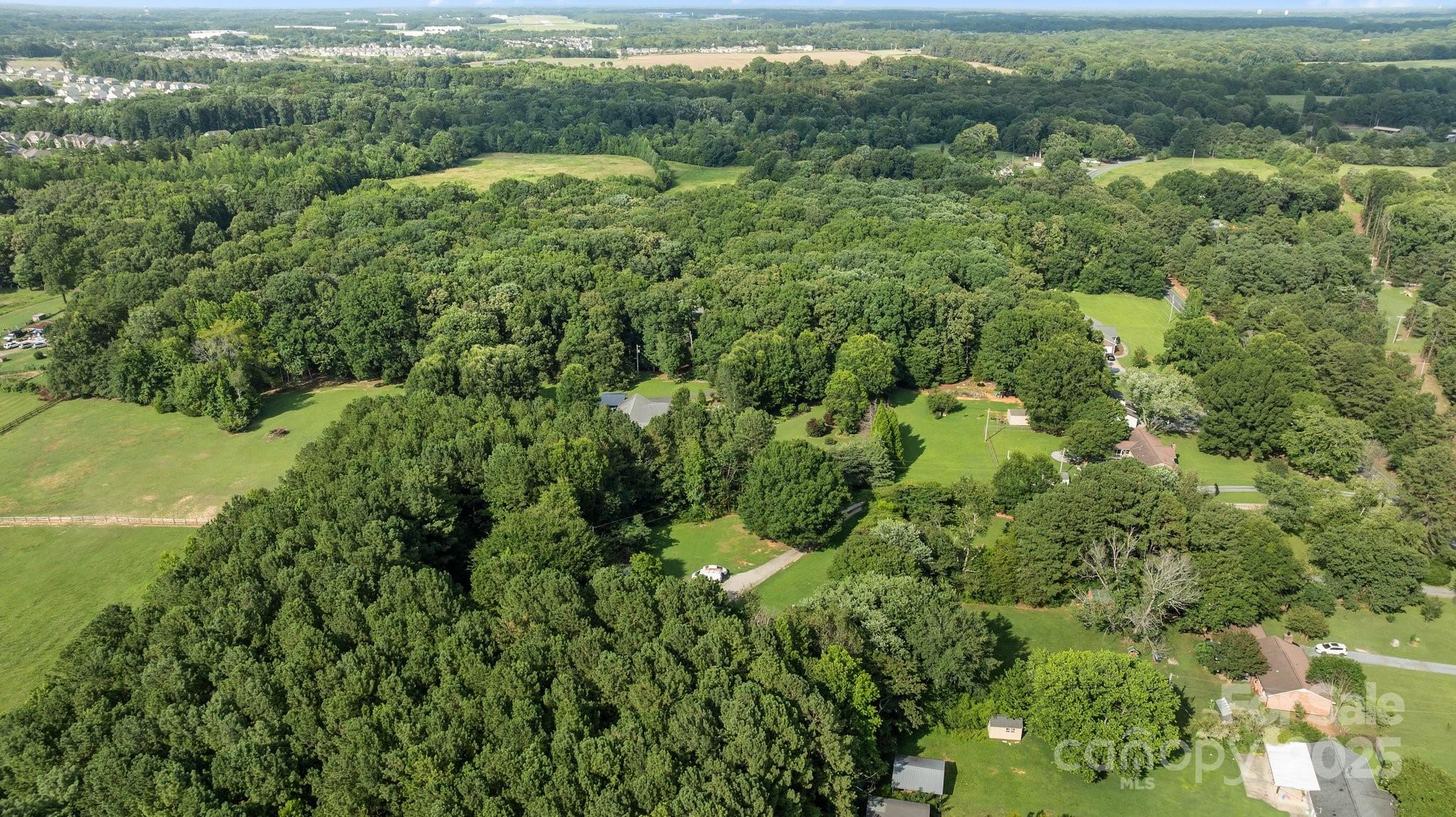 1108 Willoughby Road Property Photo 10