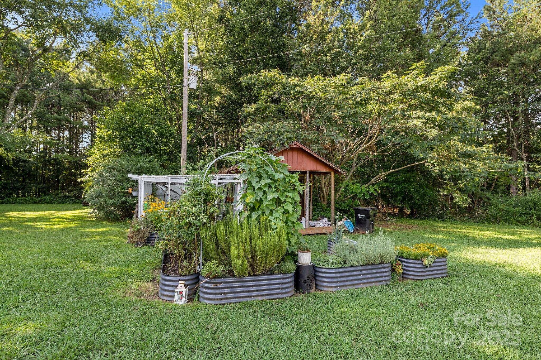 1108 Willoughby Road Property Photo 35