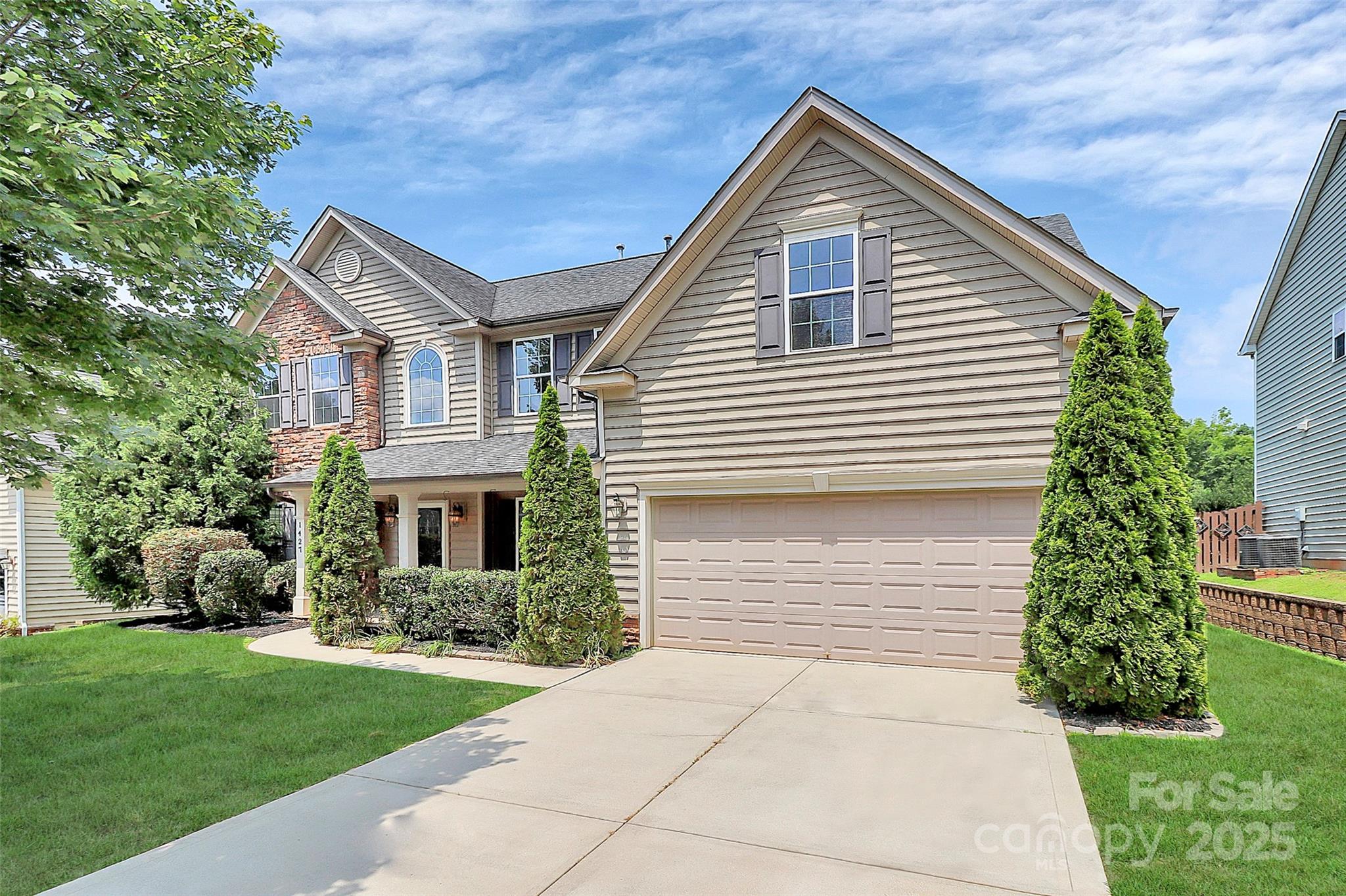 1427 Rosemont Drive Property Photo 1