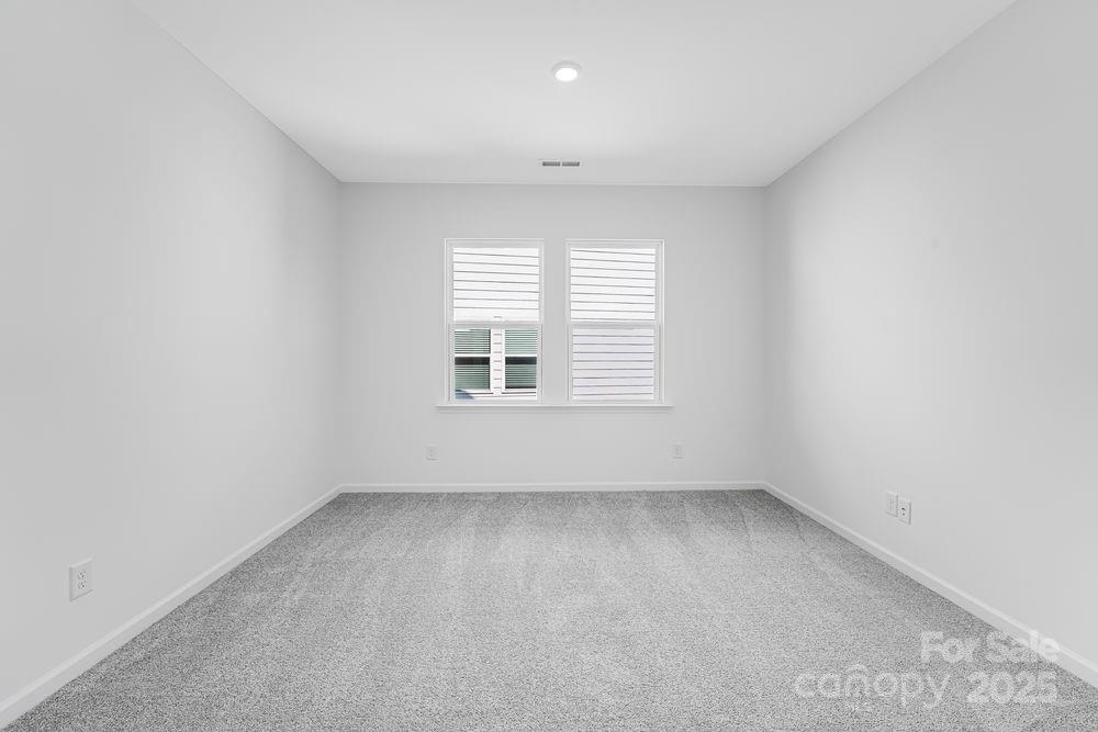 3128 Beacon Heights Road Property Photo 10