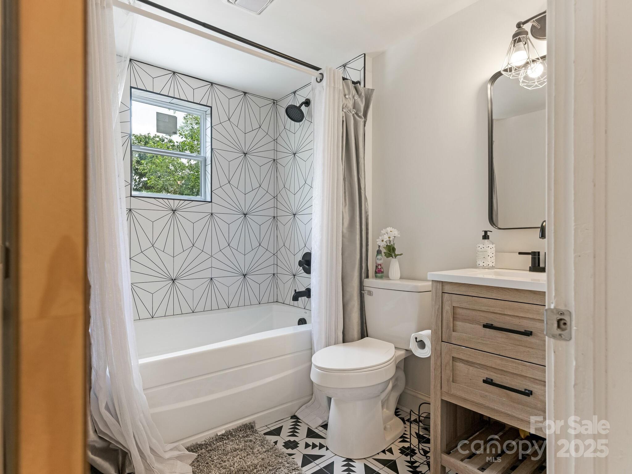 1102 Lane Street Property Photo 22