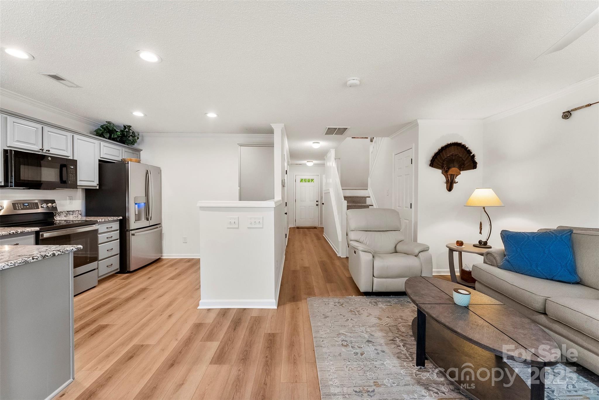 9977 Reindeer Way Lane Property Photo 14