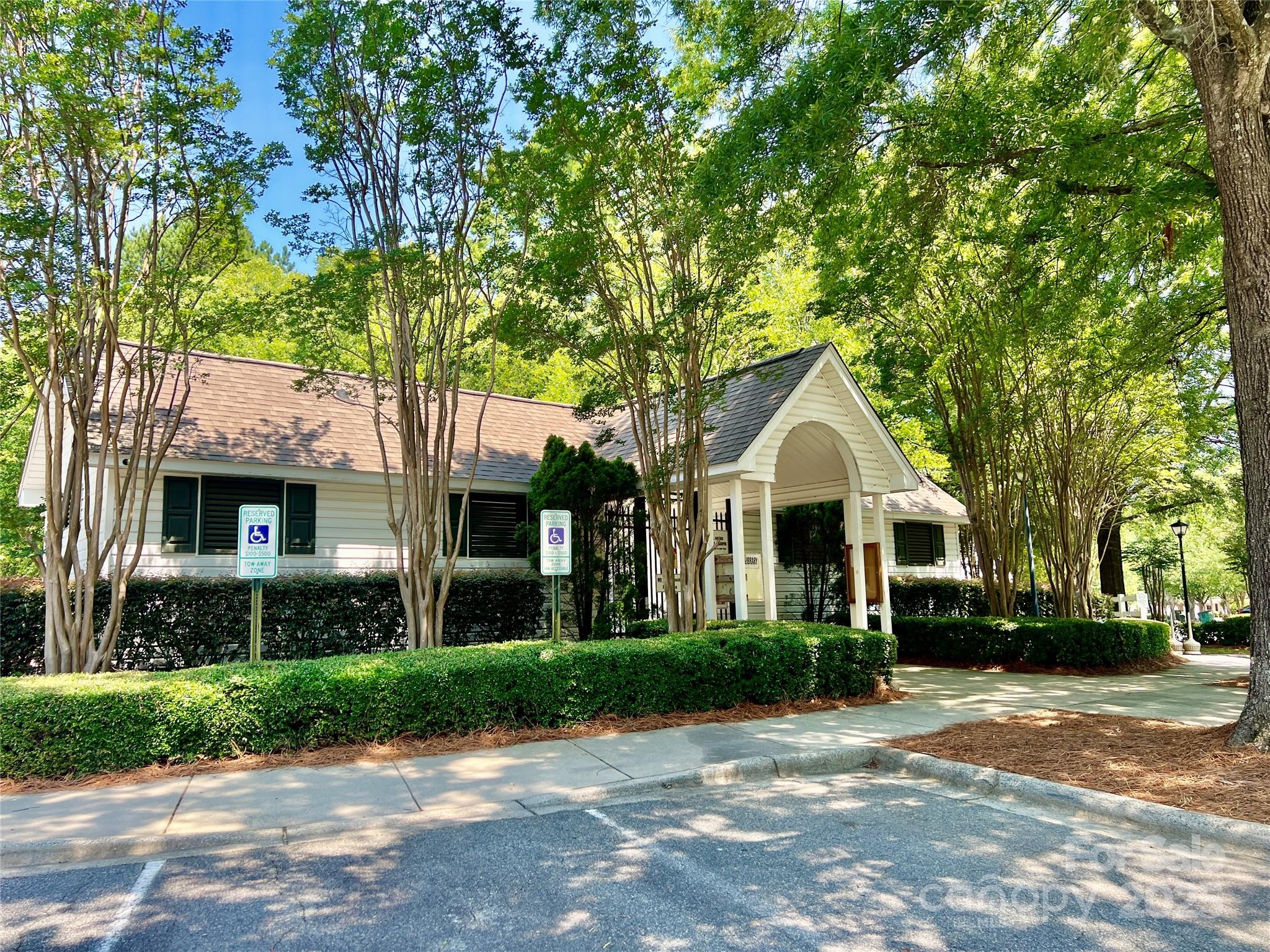 9977 Reindeer Way Lane Property Photo 28