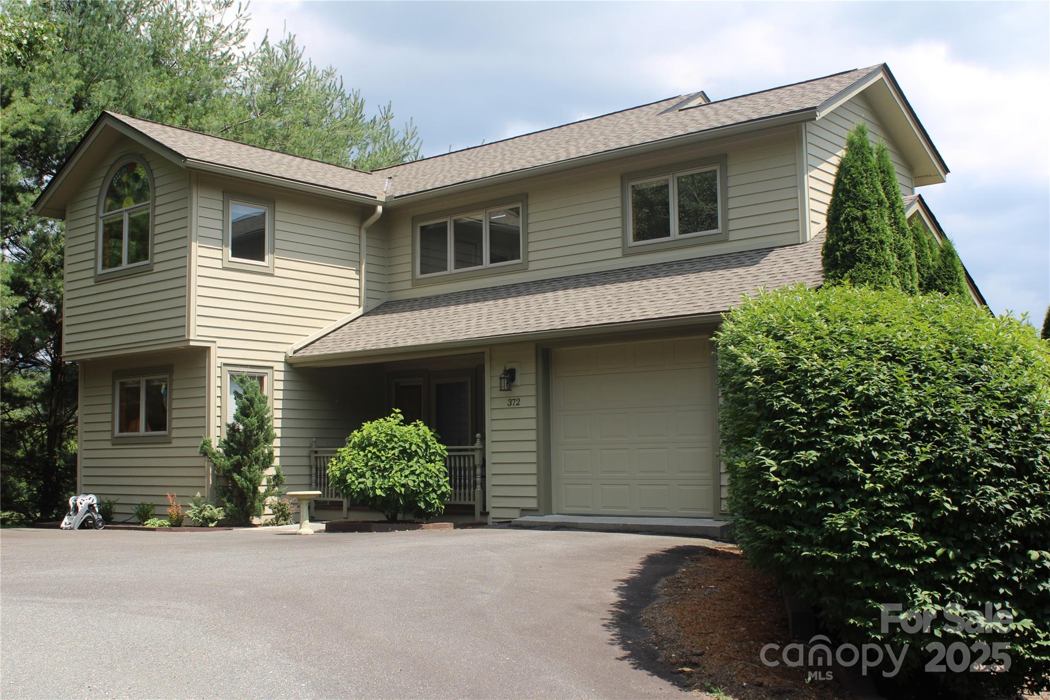 372 Silver Springs Drive 20 Property Photo 1