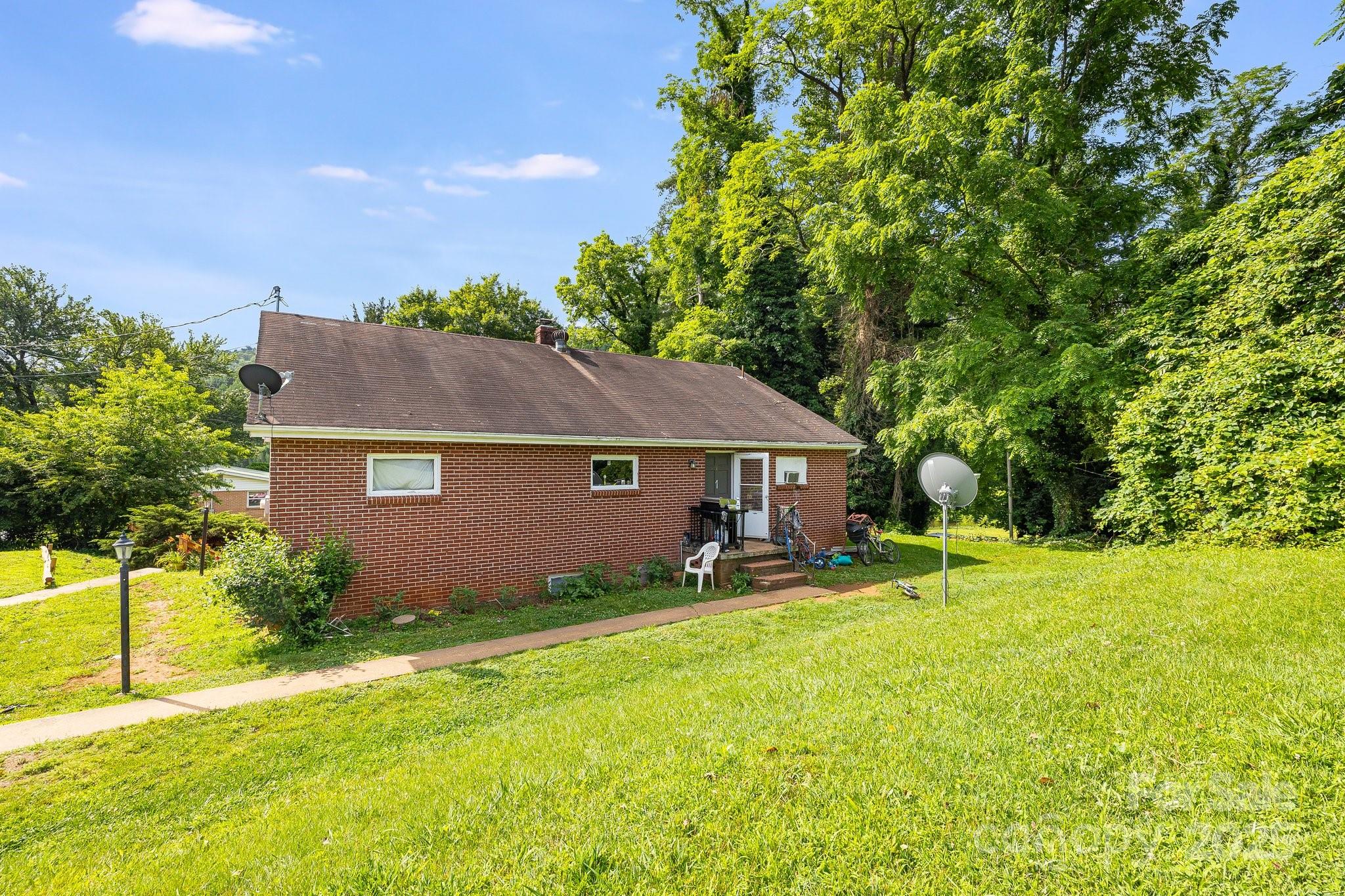 29 Winterberry Drive Property Photo 7