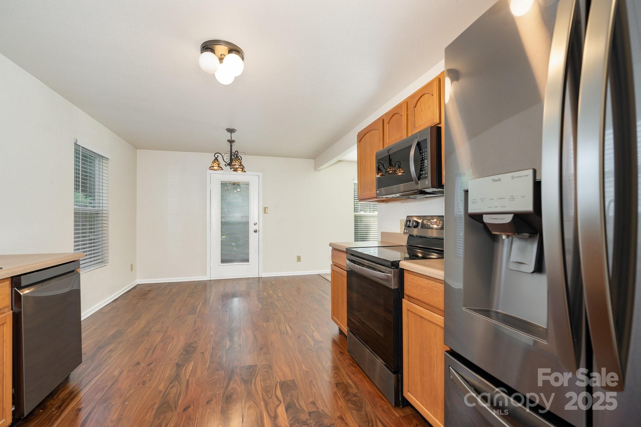 1432 Matthew Allen Circle Property Photo 14