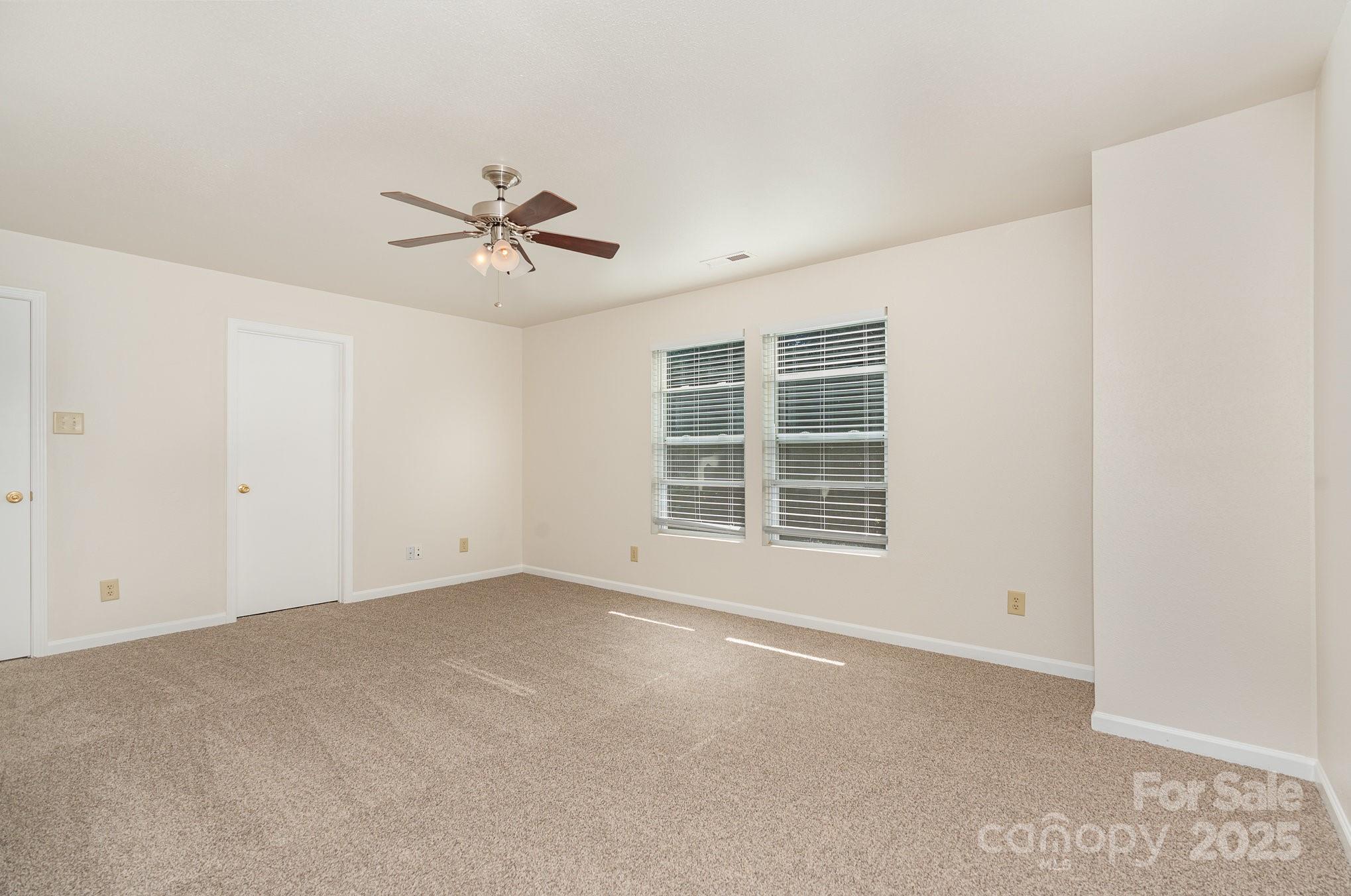 1432 Matthew Allen Circle Property Photo 21